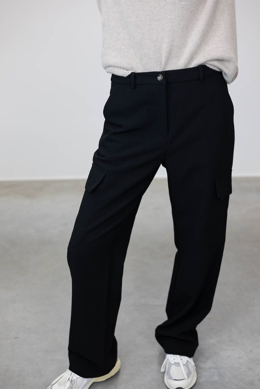 TIBET WIDE FIT TAILORED PANTS – KURE