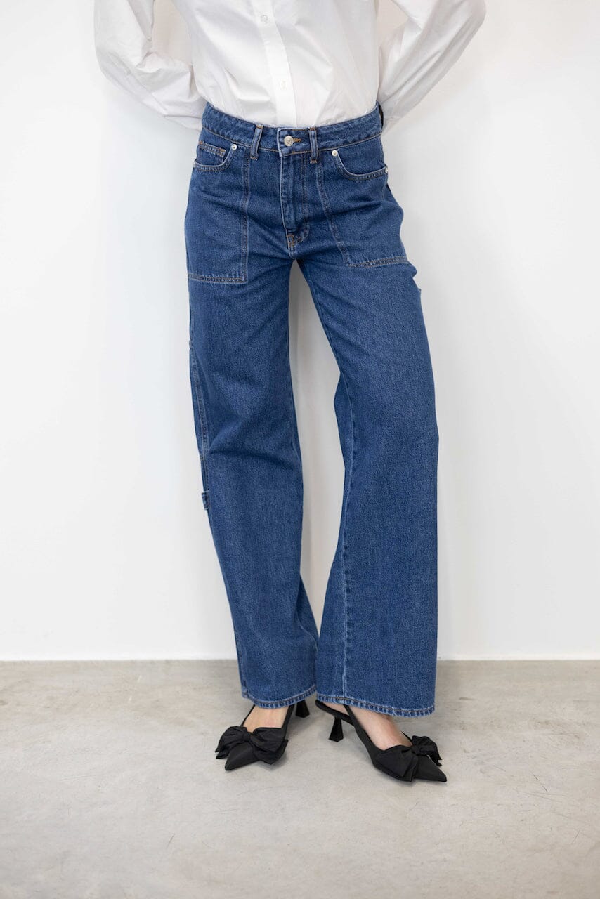 PLAYER CARGO JEANS IN MIDDLE BLUE JEANS OVAL SQUARE 