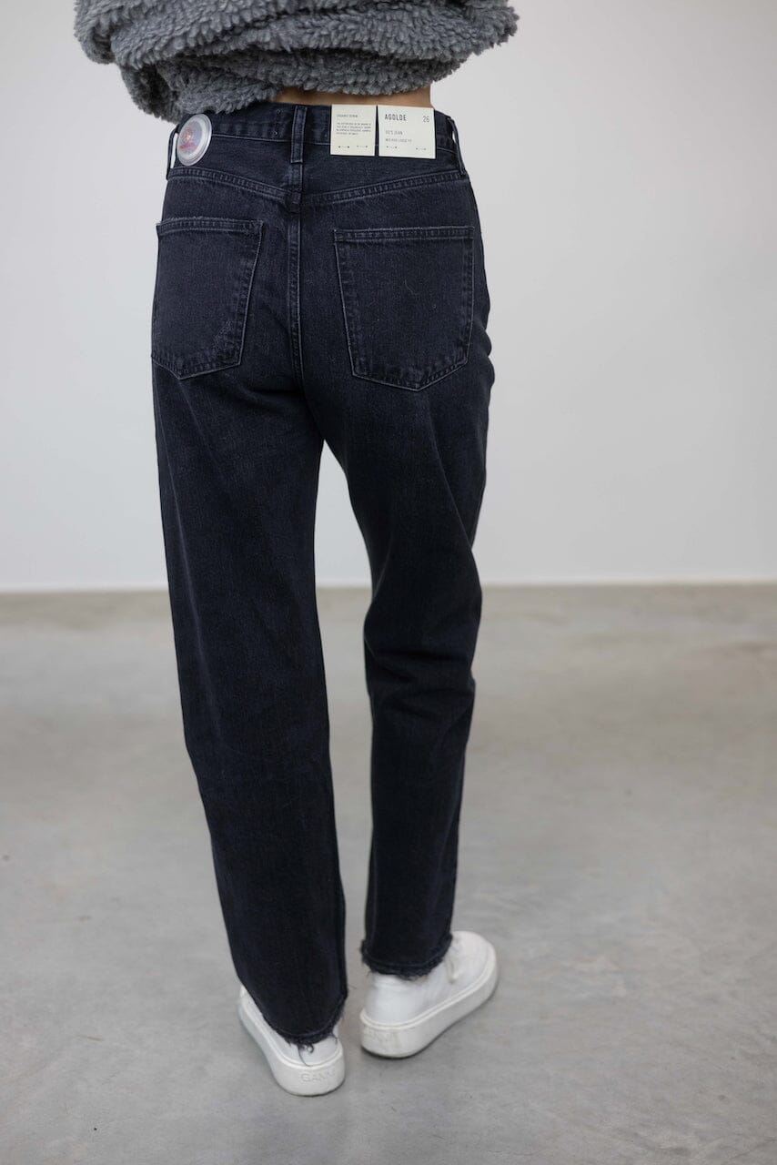 90S MID RISE STRAIGHT LEG JEANS IN TAR JEANS AGOLDE 