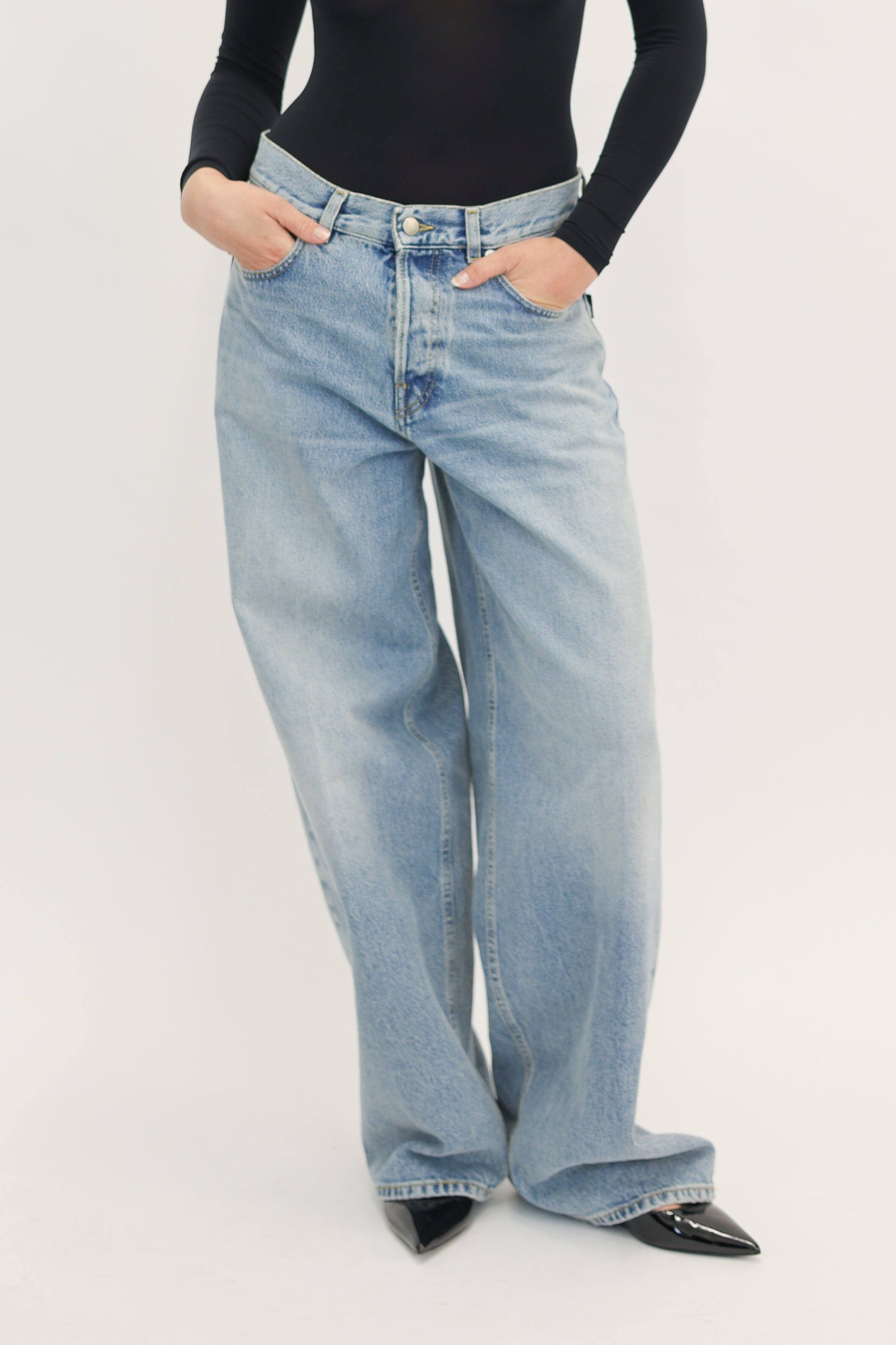 BETHANY JEANS IN AUTHENTIC WASH JEANS HAIKURE