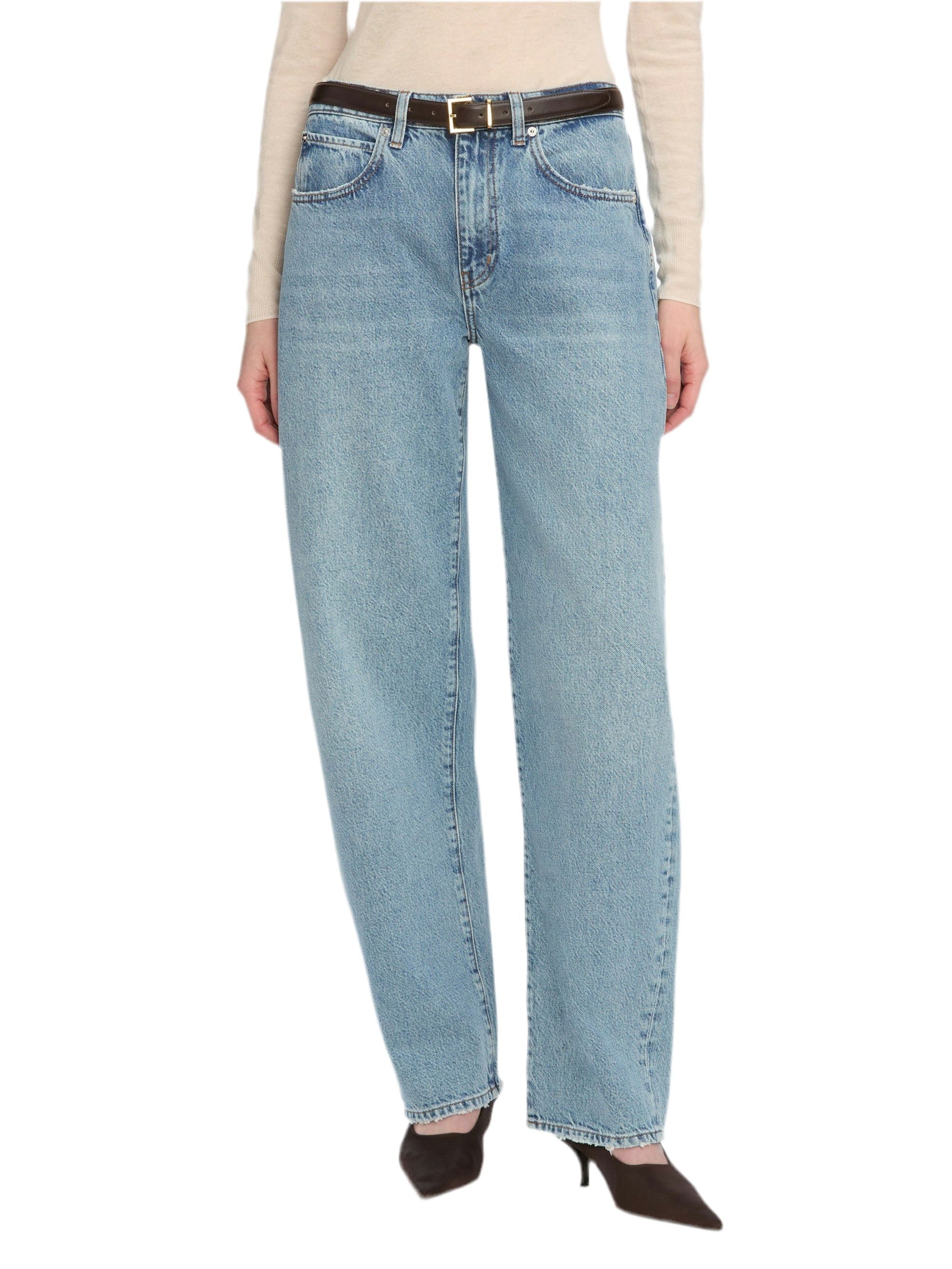 LOW SLUNG BARREL IN DOLLHOUSE JEANS FRAME