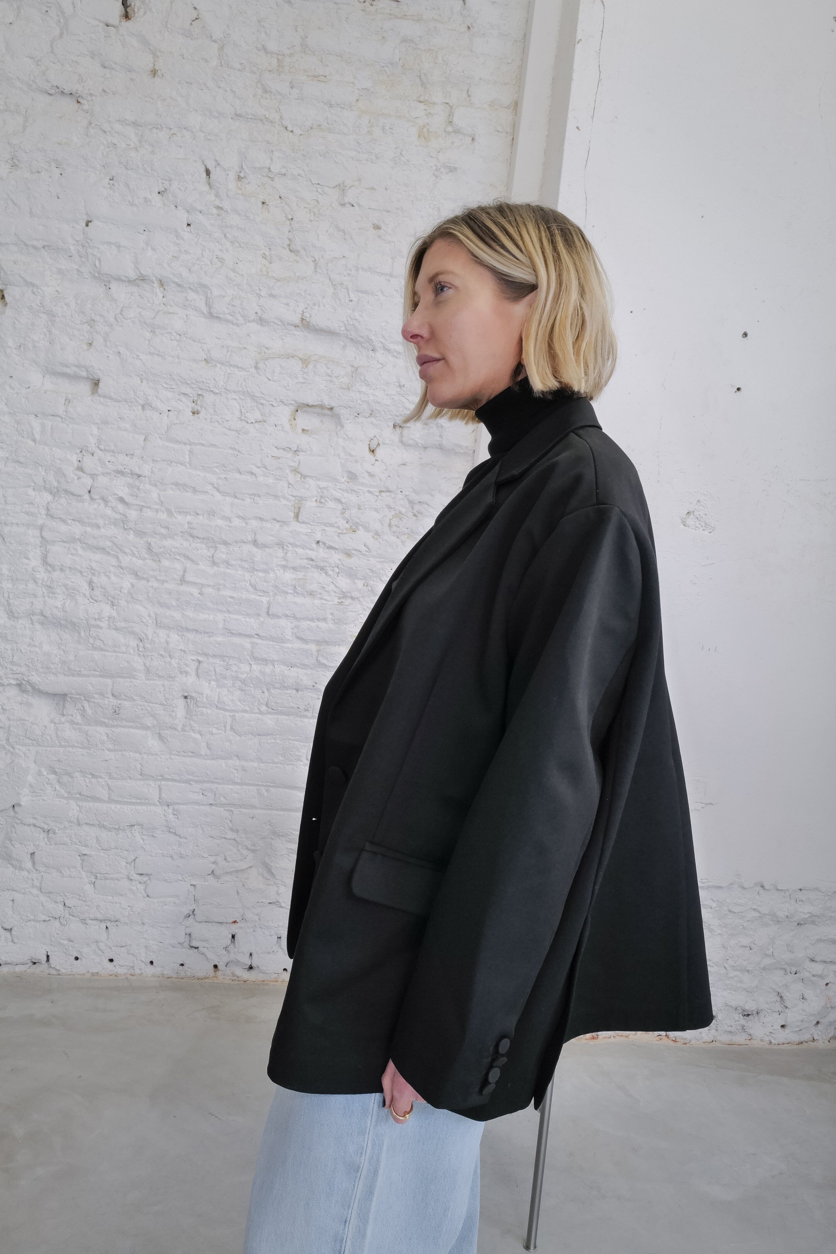 THE ICONIC BLAZER BLAZER KURE