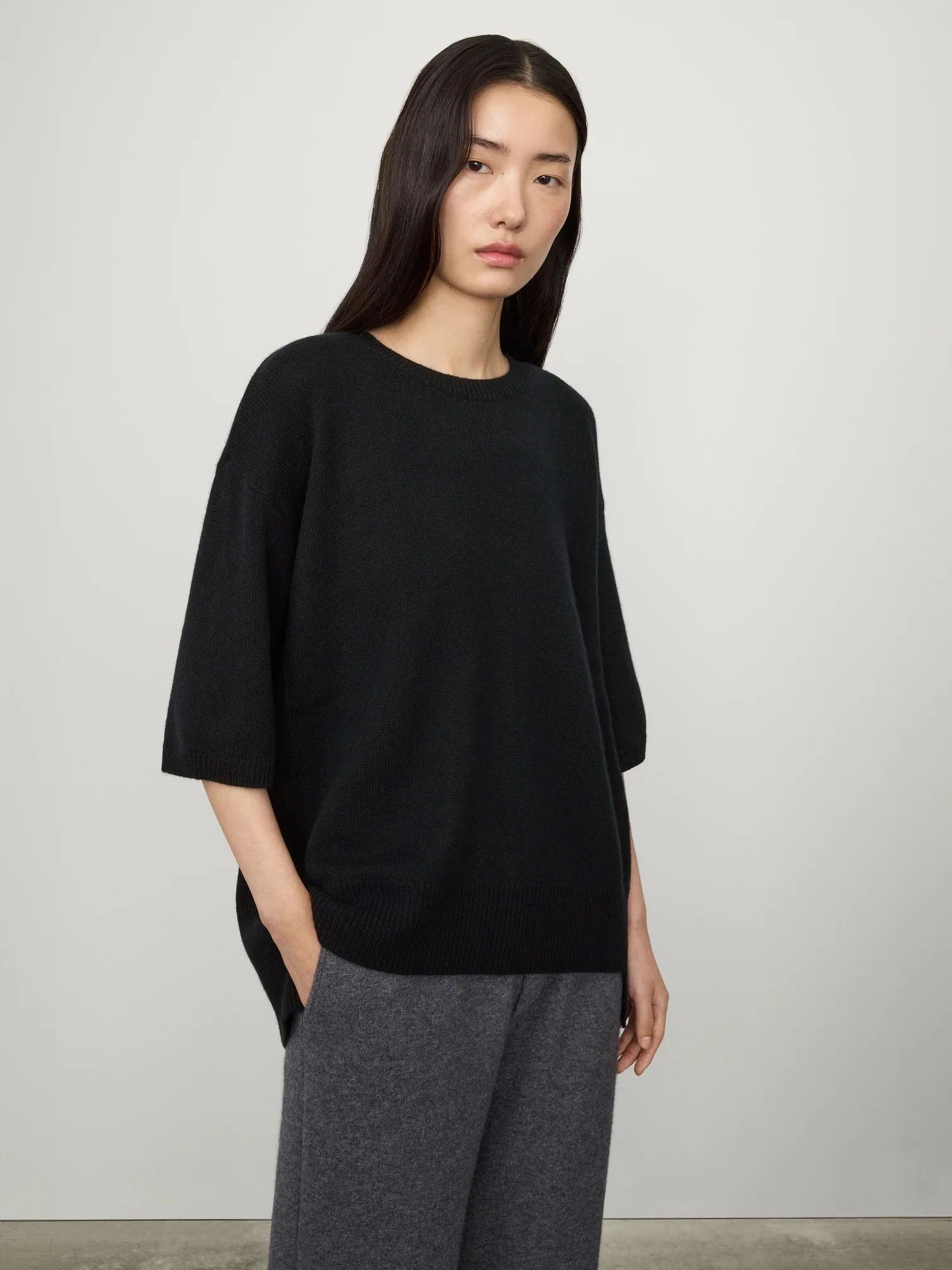 CAMILLE SWEATER IN BLACK KNIT LISA YANG
