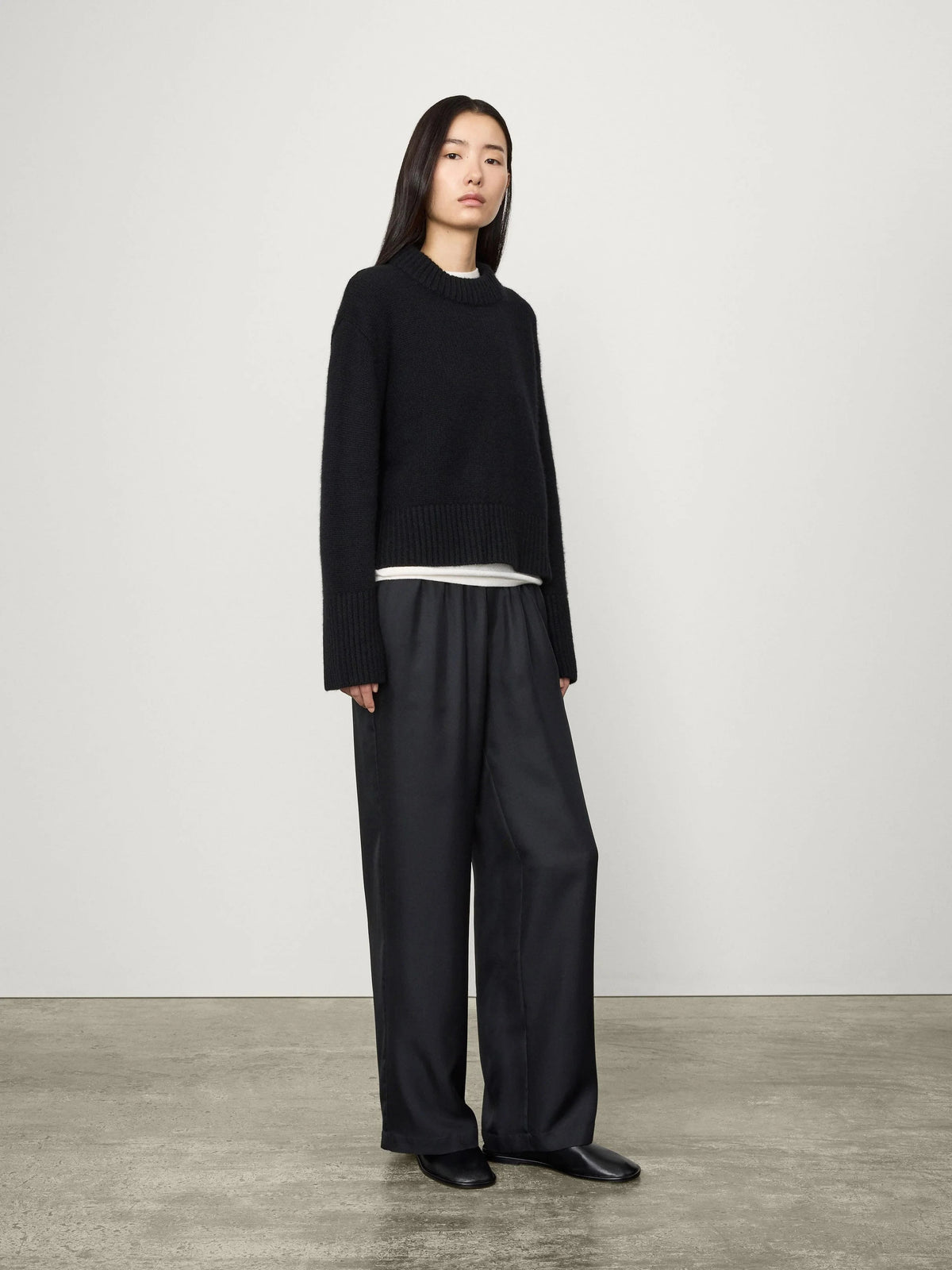 SONY SWEATER IN BLACK SWEATER LISA YANG