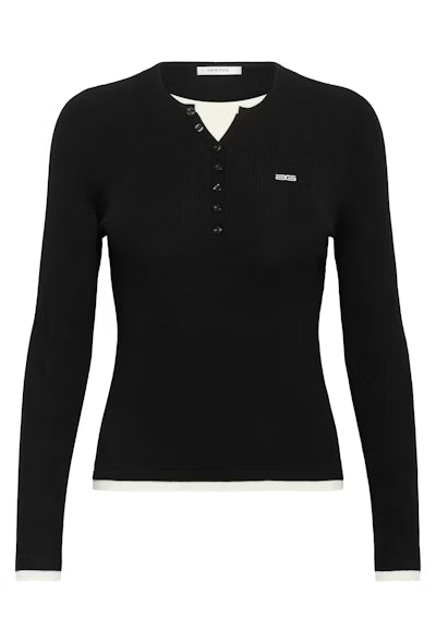 TRISHA PULLOVER IN BLACK PULLOVER GESTUZ
