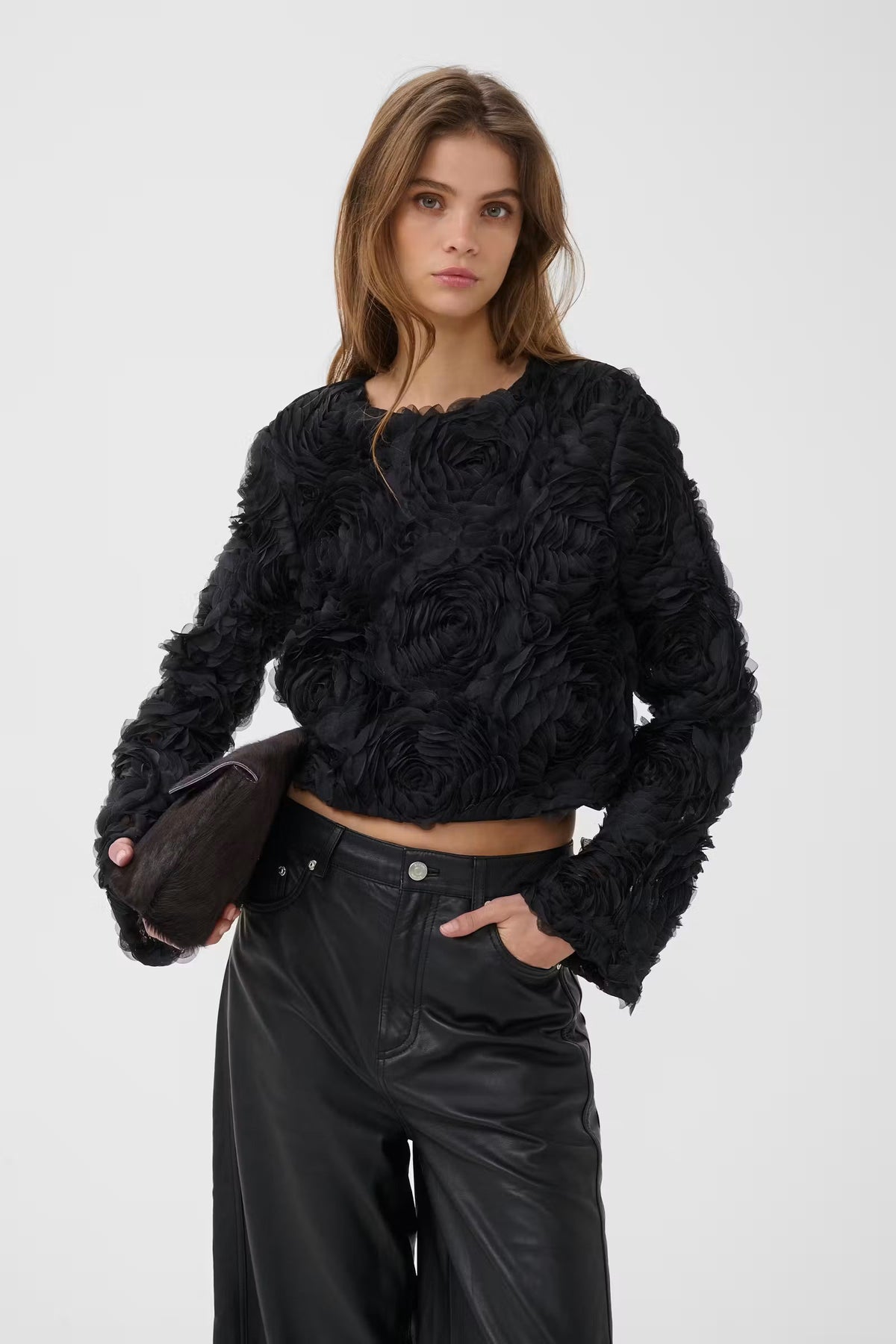 INGRIDA BLOUSE IN BLACK TOP GESTUZ
