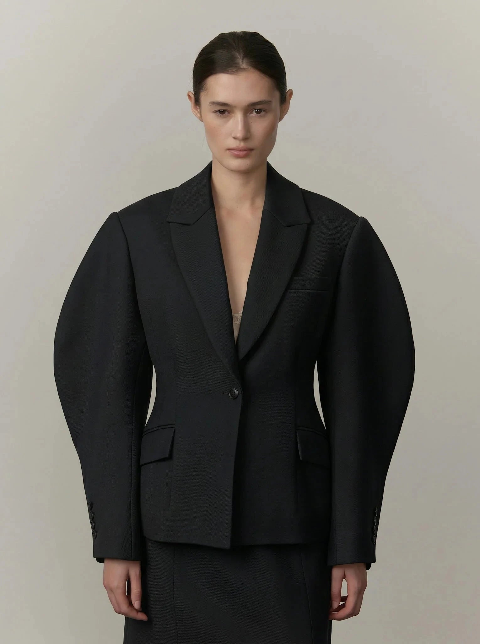 ALEX FITTED BLAZER IN BLACK BLAZER HERSKIND