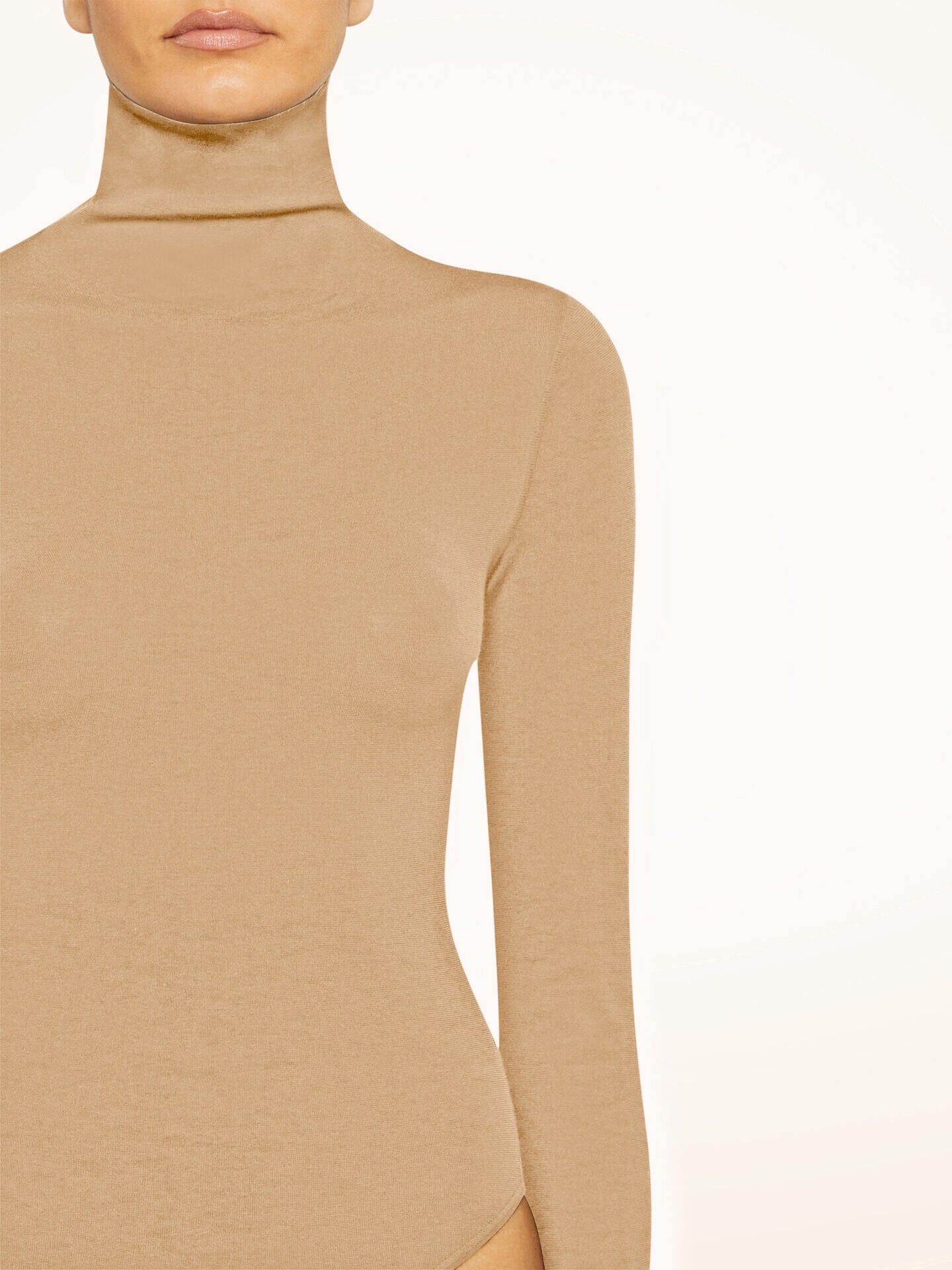 COLORADO STRING BODY IN LATTE BODY WOLFORD