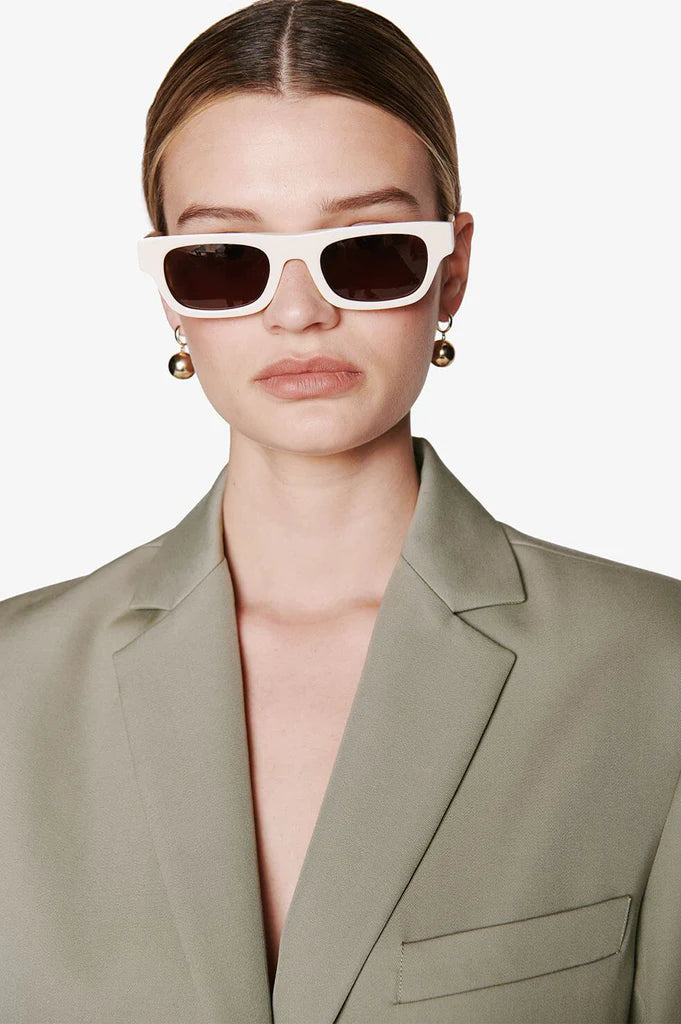 OTIS SUNGLASSES IN BONE SUNGLASSES ANINE BING