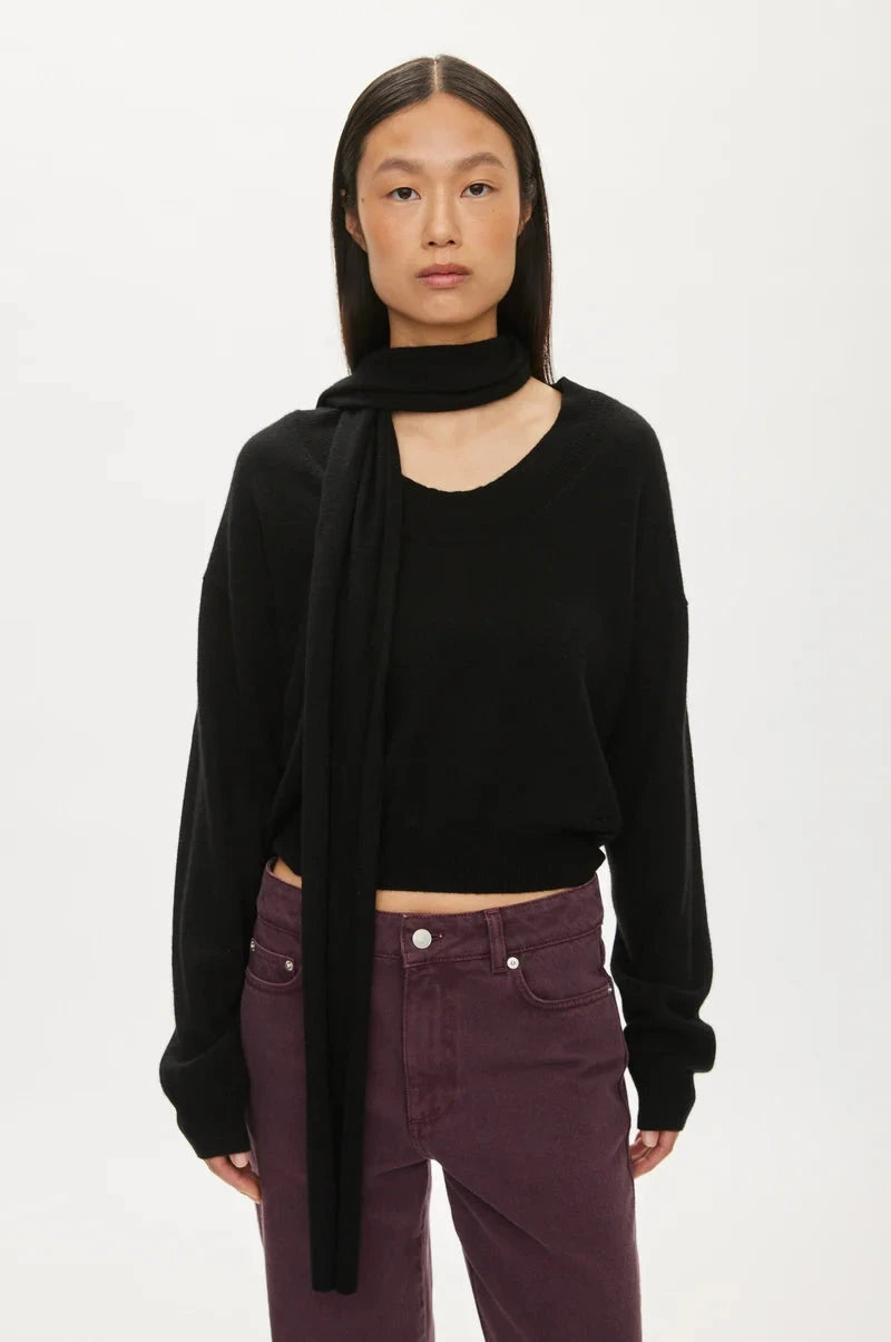 ALVIN SCARF KNIT IN BLACK SCARF OVAL SQUARE