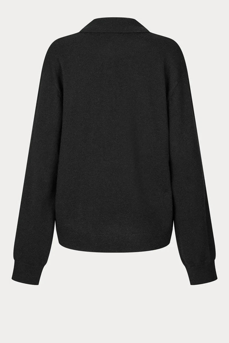 AVAR KNIT POLO IN BLACK POLO OVAL SQUARE