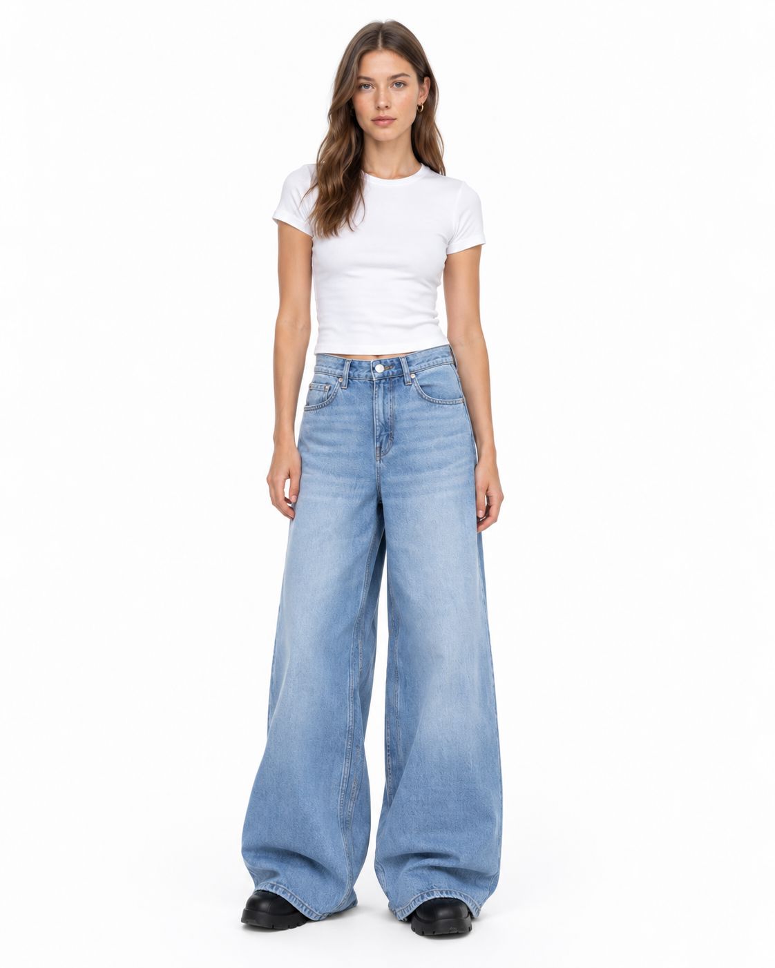 OVERSIZED JEANS IN BLUE JEANS STUDIO CUT
