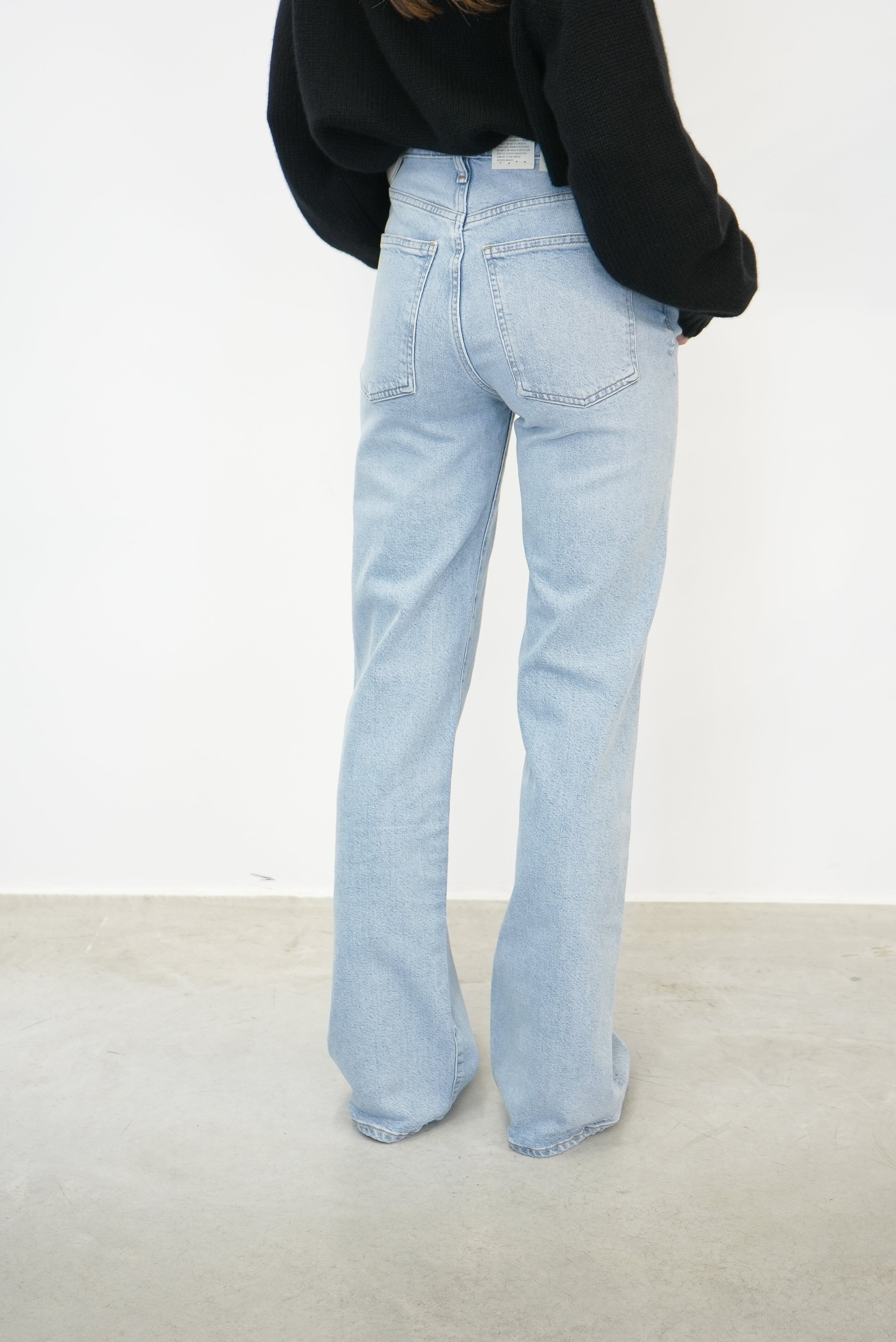HARPER STRAIGHT STRETCH JEAN IN TROUBLE JEANS AGOLDE