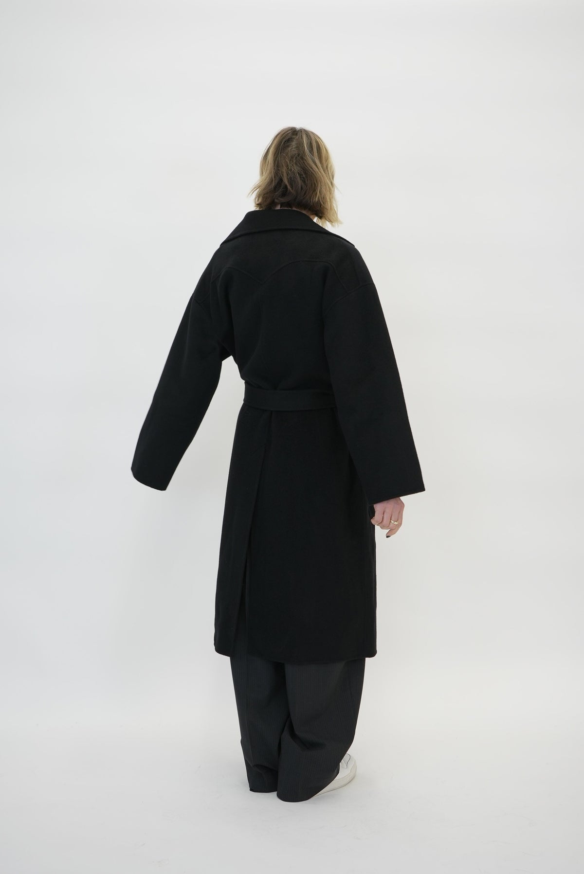 ALAMO COAT IN BLACK COAT NANUSHKA