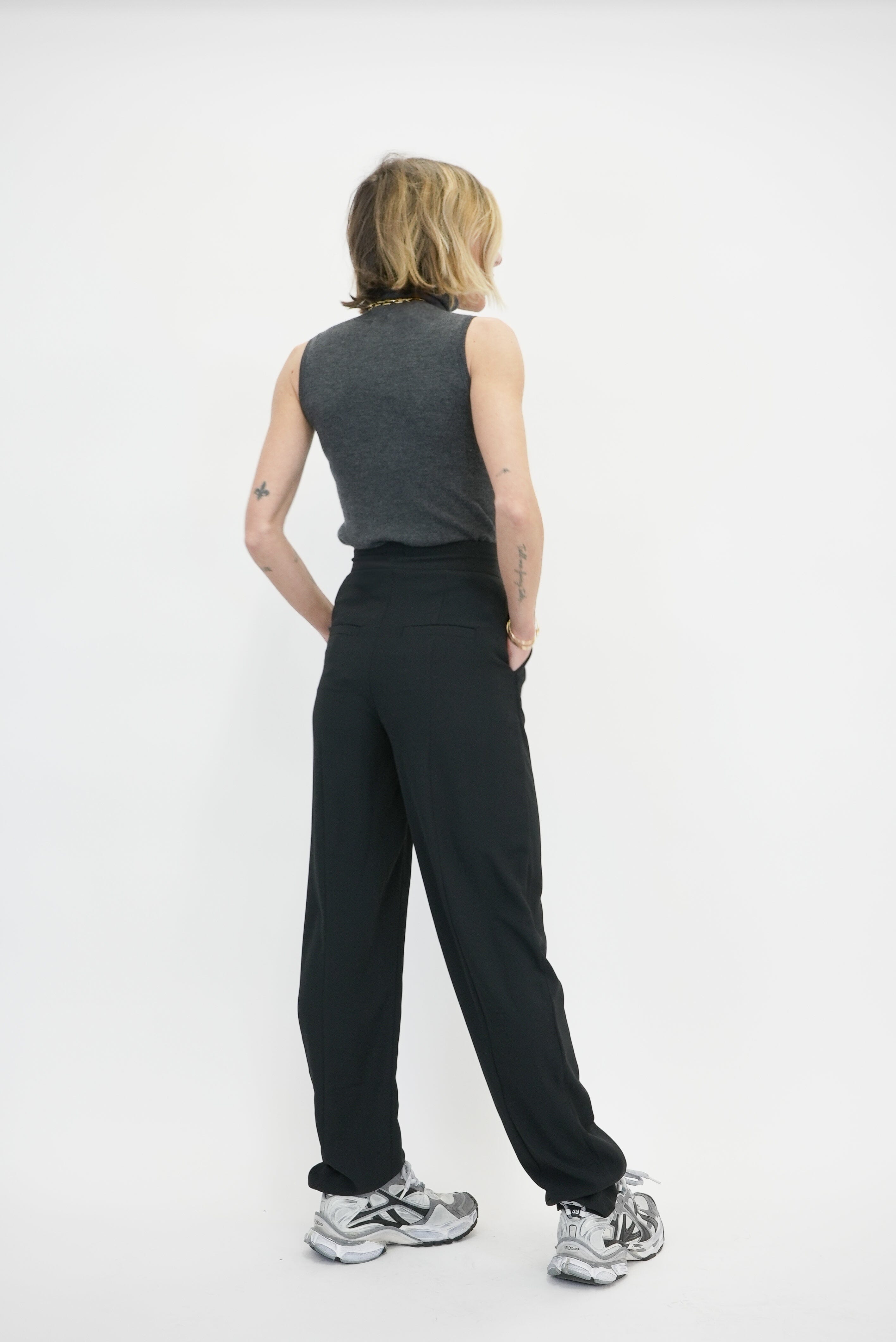 PADAM THE TAPERED TROUSERS Pants KURE
