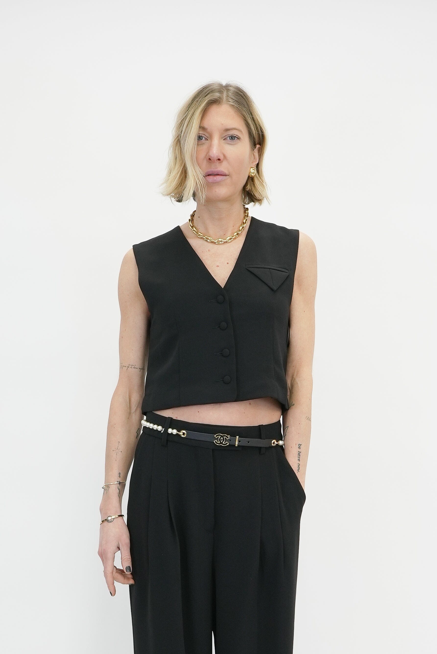 GIL VEST IN BLACK VEST KURE