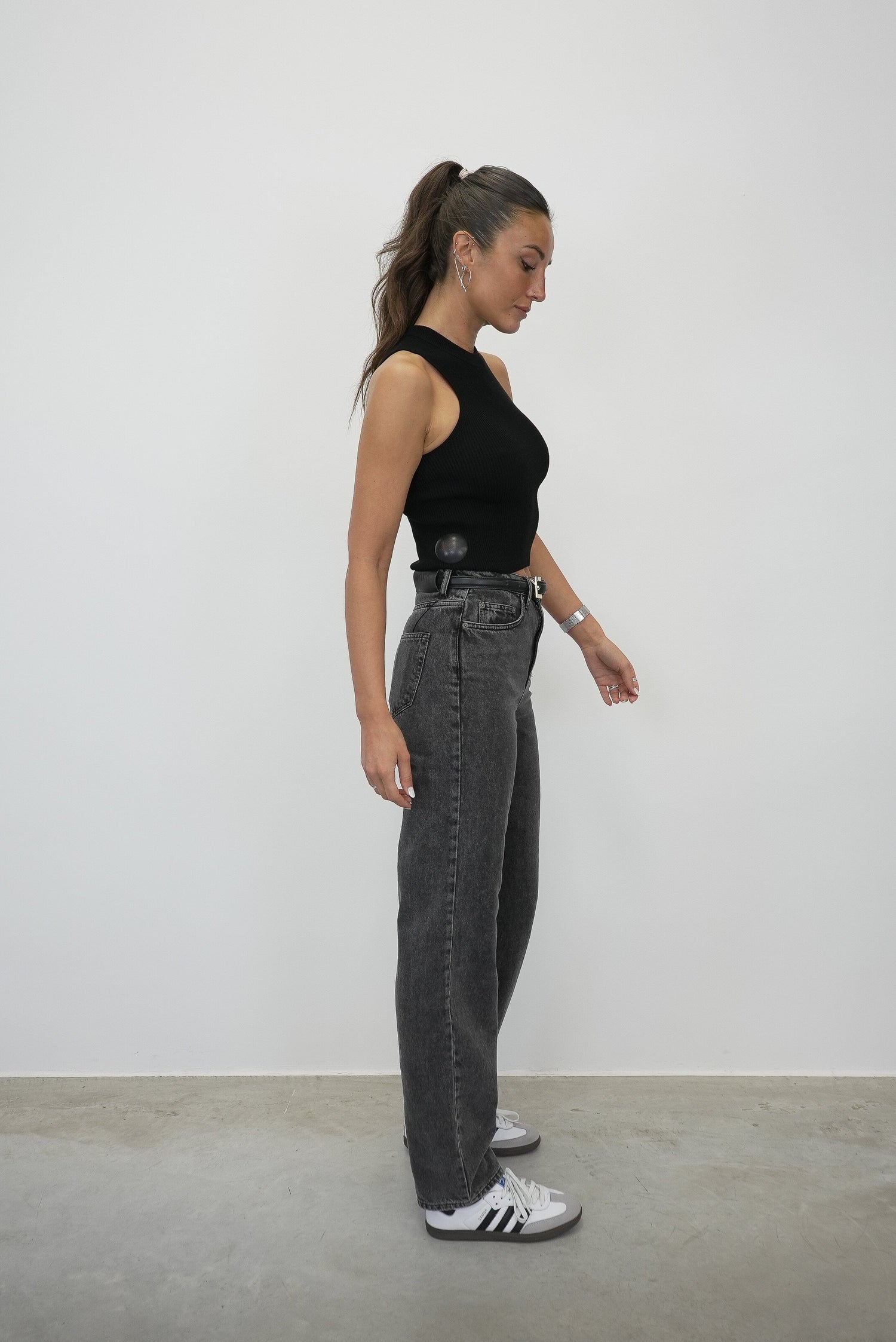 HANNAH 90'S JEANS IN WASHED BLACK JEANS KURE 