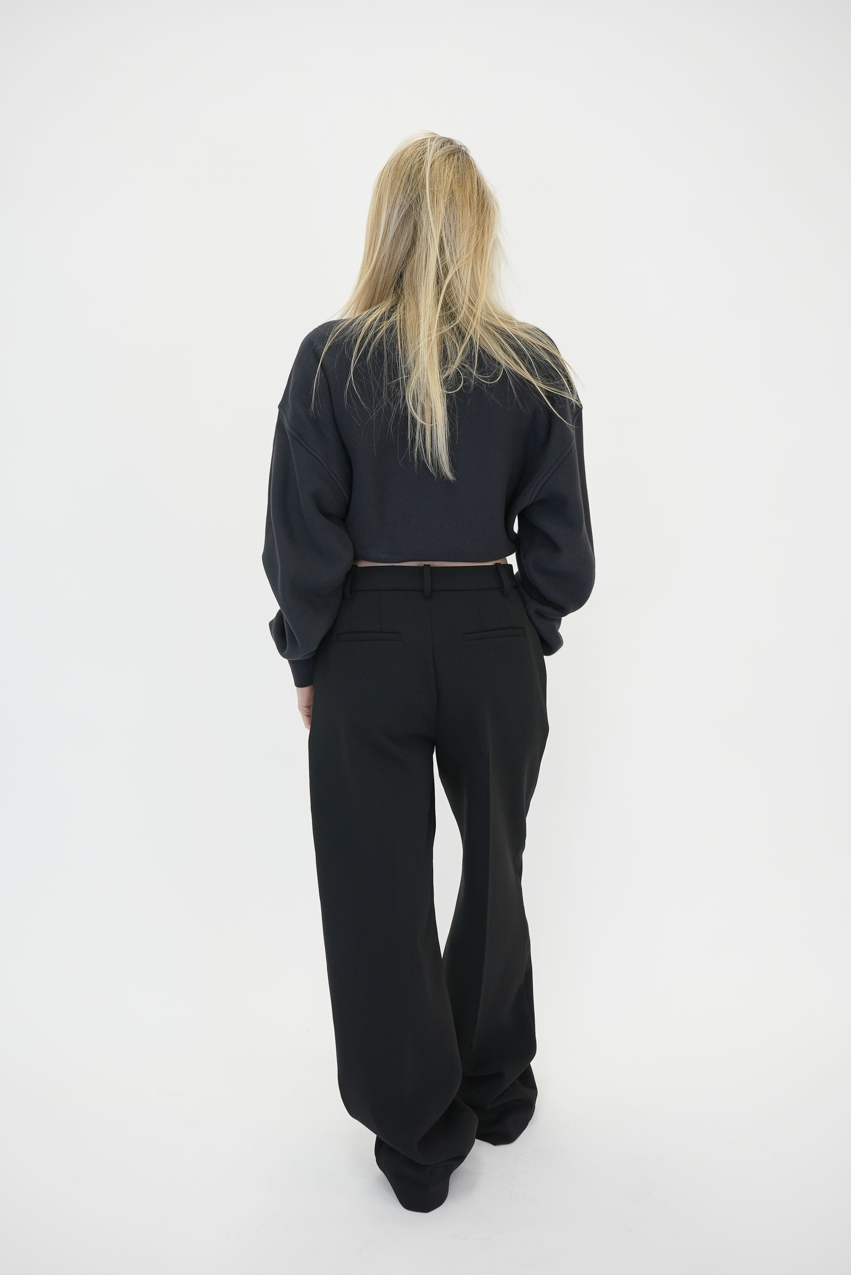 KIT CREWNECK SWEATSHIRT IN WASHED BLACK SWEATSHIRT AGOLDE
