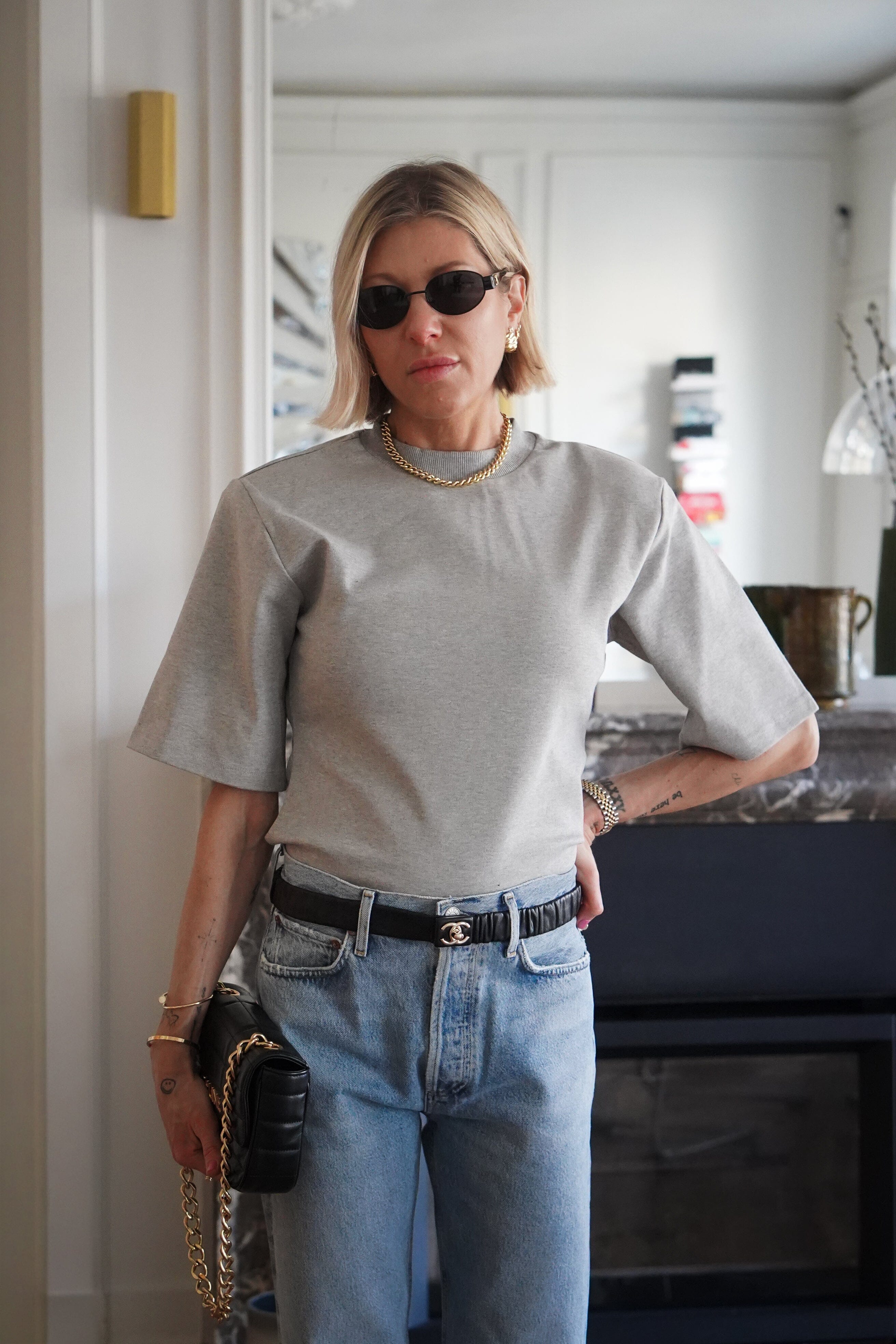 LANA TEE IN GREY MELANGE TEES OVAL SQAURE
