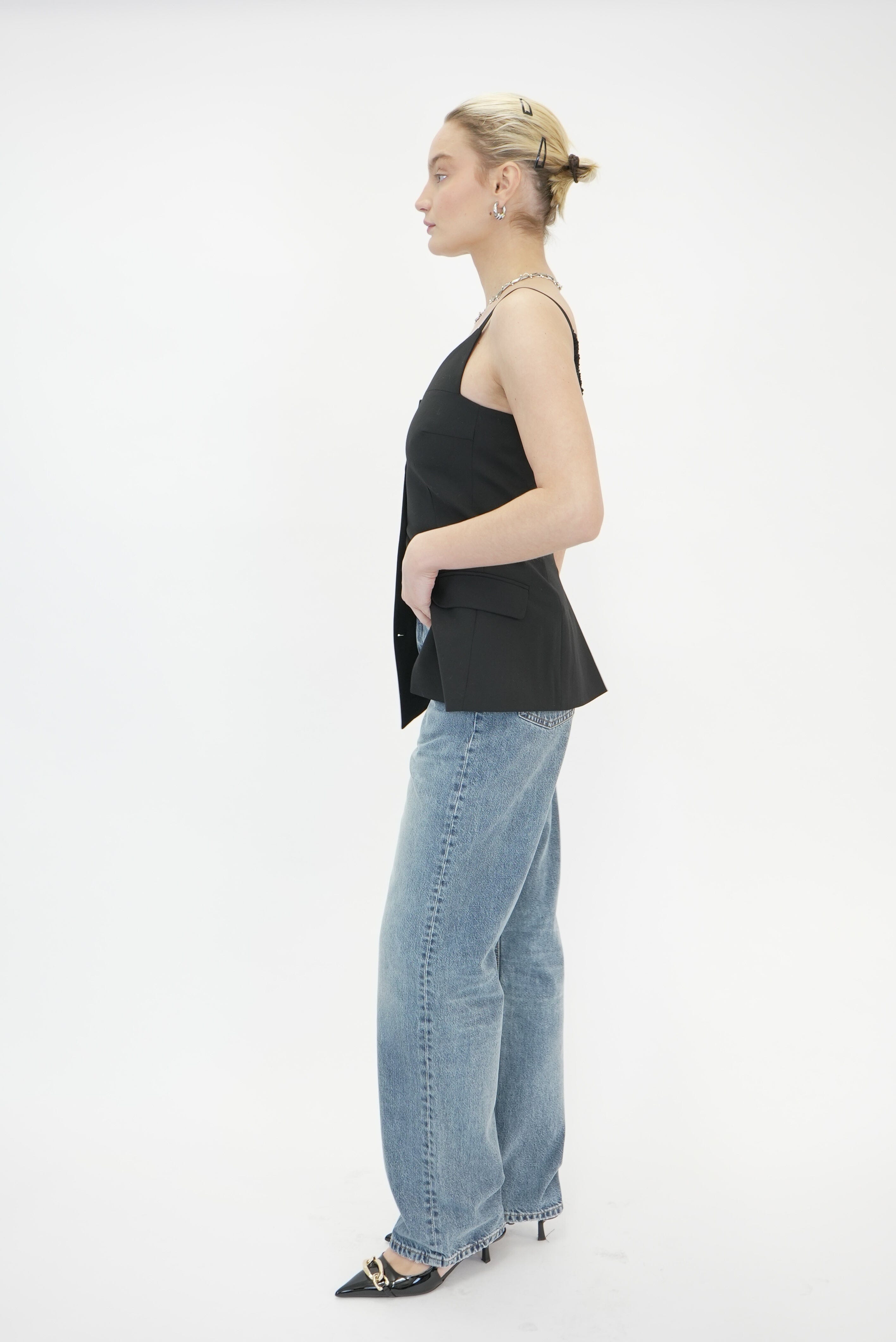 CINDA TOP IN BLACK TOP NANUSHKA