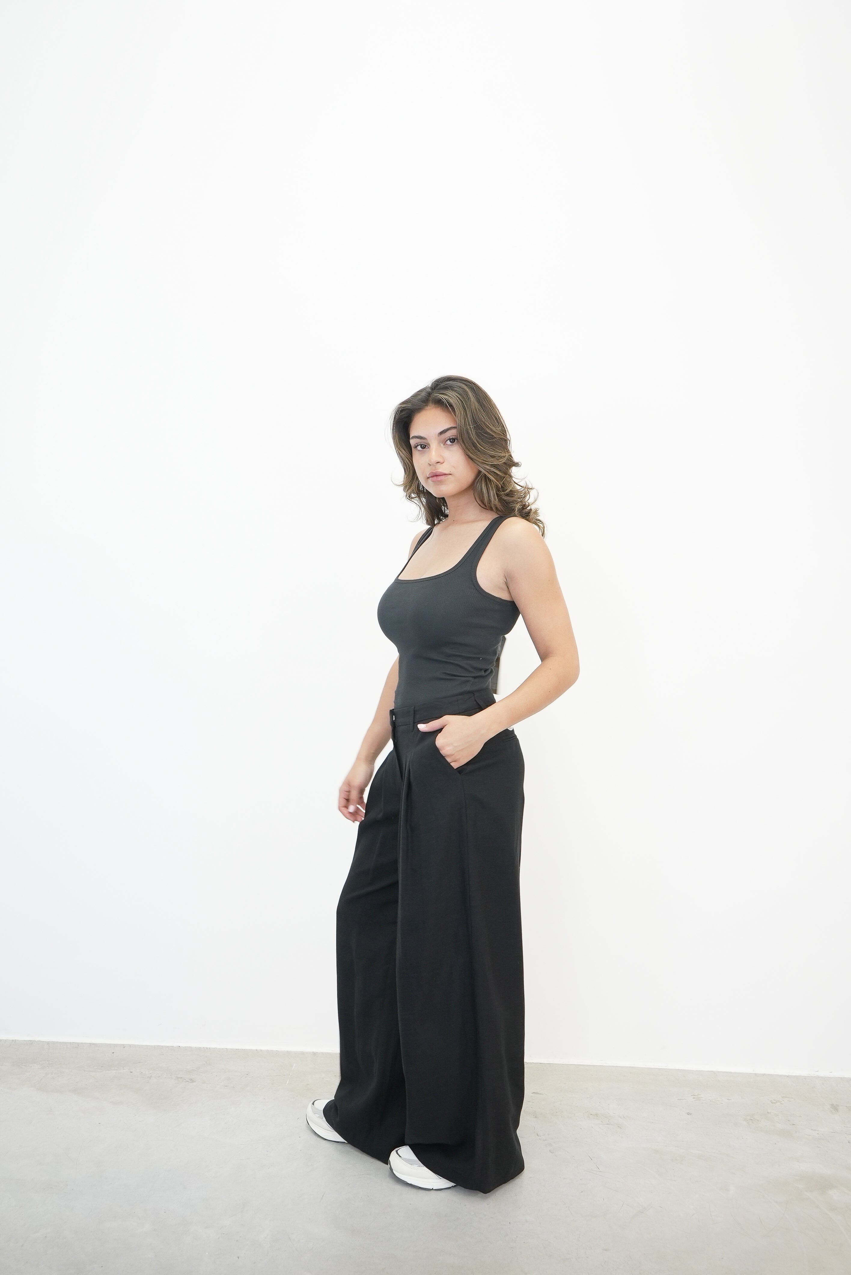 THE ESSENTIAL RIB SCOOP NECK TANK TANK RAG & BONE