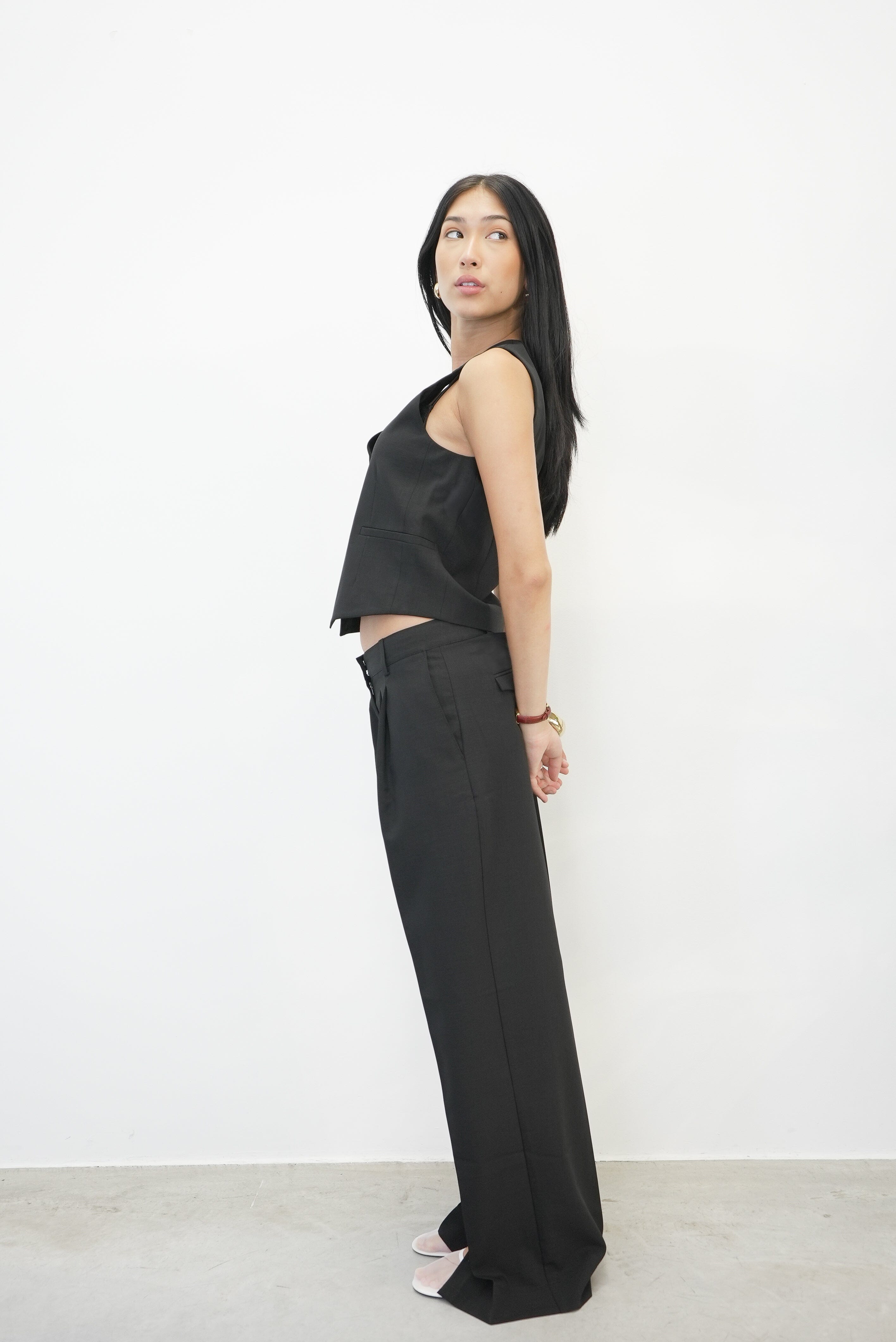 MISTER VEST IN BLACK VEST BIRGITTE HERSKIND