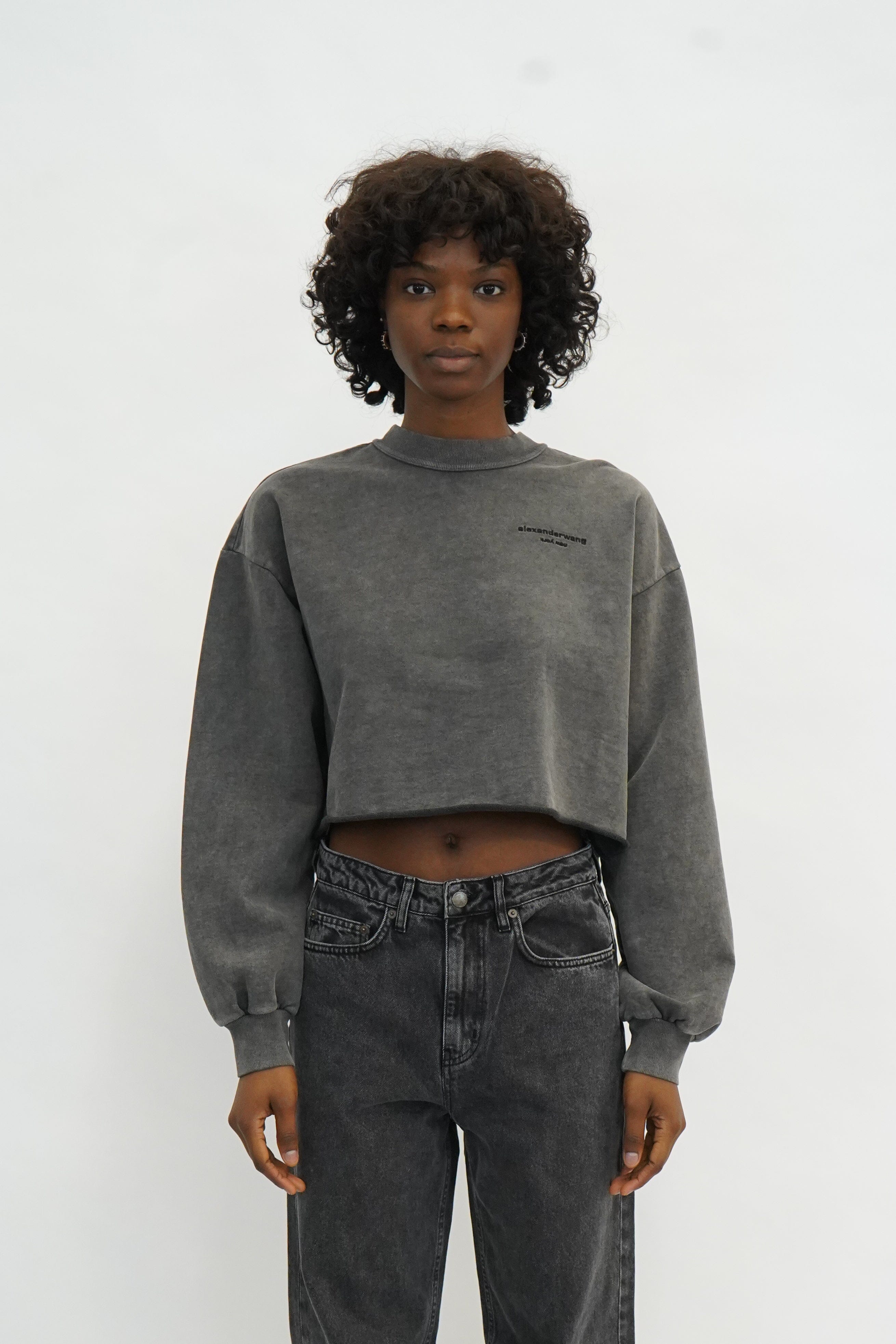 CROPPED CREWNECK SWEATSHIRT IN WASHED BLACK SWEATSHIRT ALEXANDER WANG
