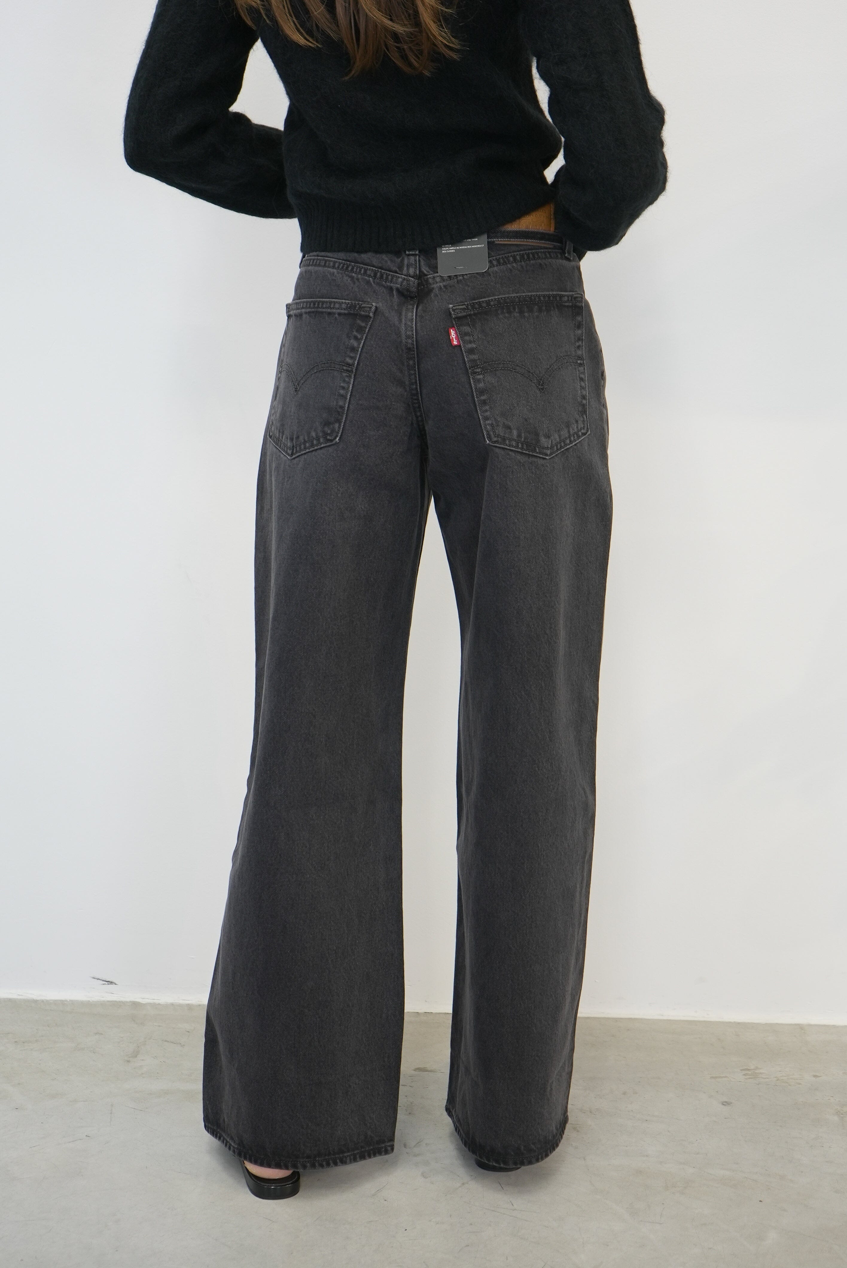 XL STRAIGT JEAN IN INFLUENTIAL LADY JEANS LEVIS