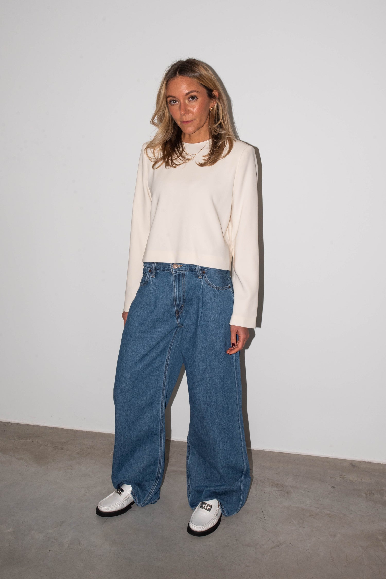 BAGGY DAD WIDE LEG JEANS IN CAUSE AND EFFECT JEANS LEVIS 