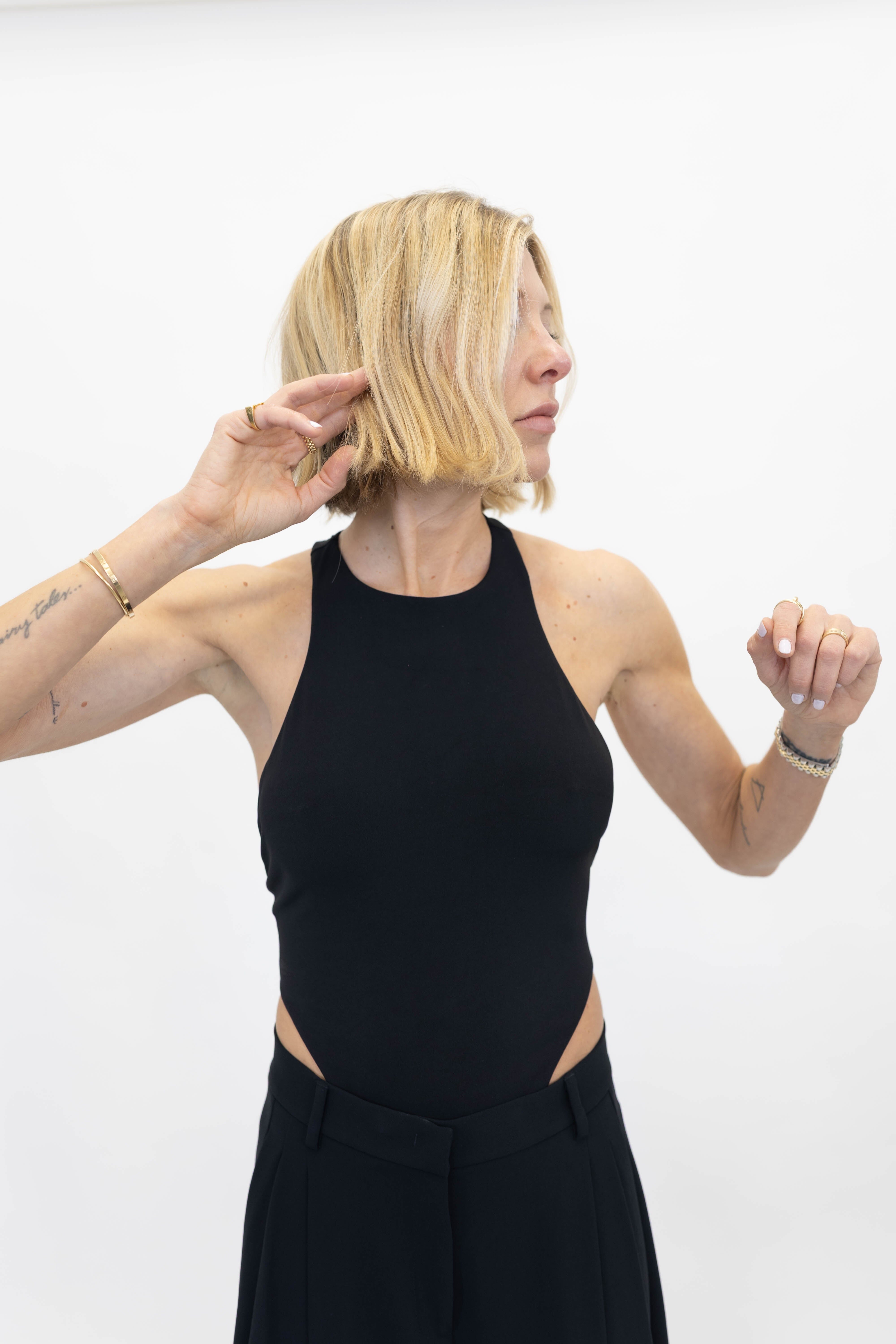 FONDA HALTHER BODYSUIT IN BLACK BODYSUIT THE ANDAMANE