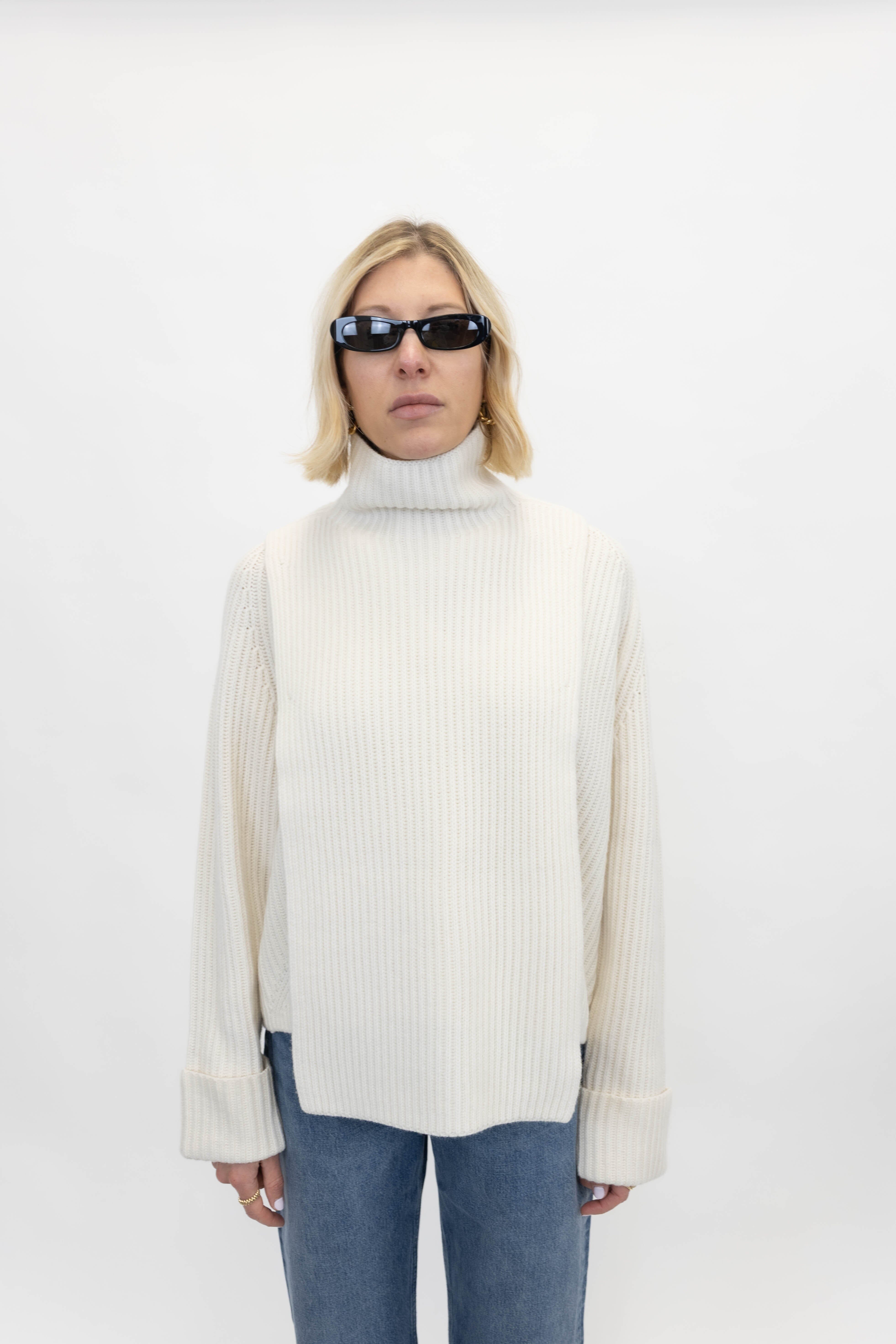 KAWSAR RIBBED BIB IN CREAM KNIT CHRISTIAN WIJNANTS