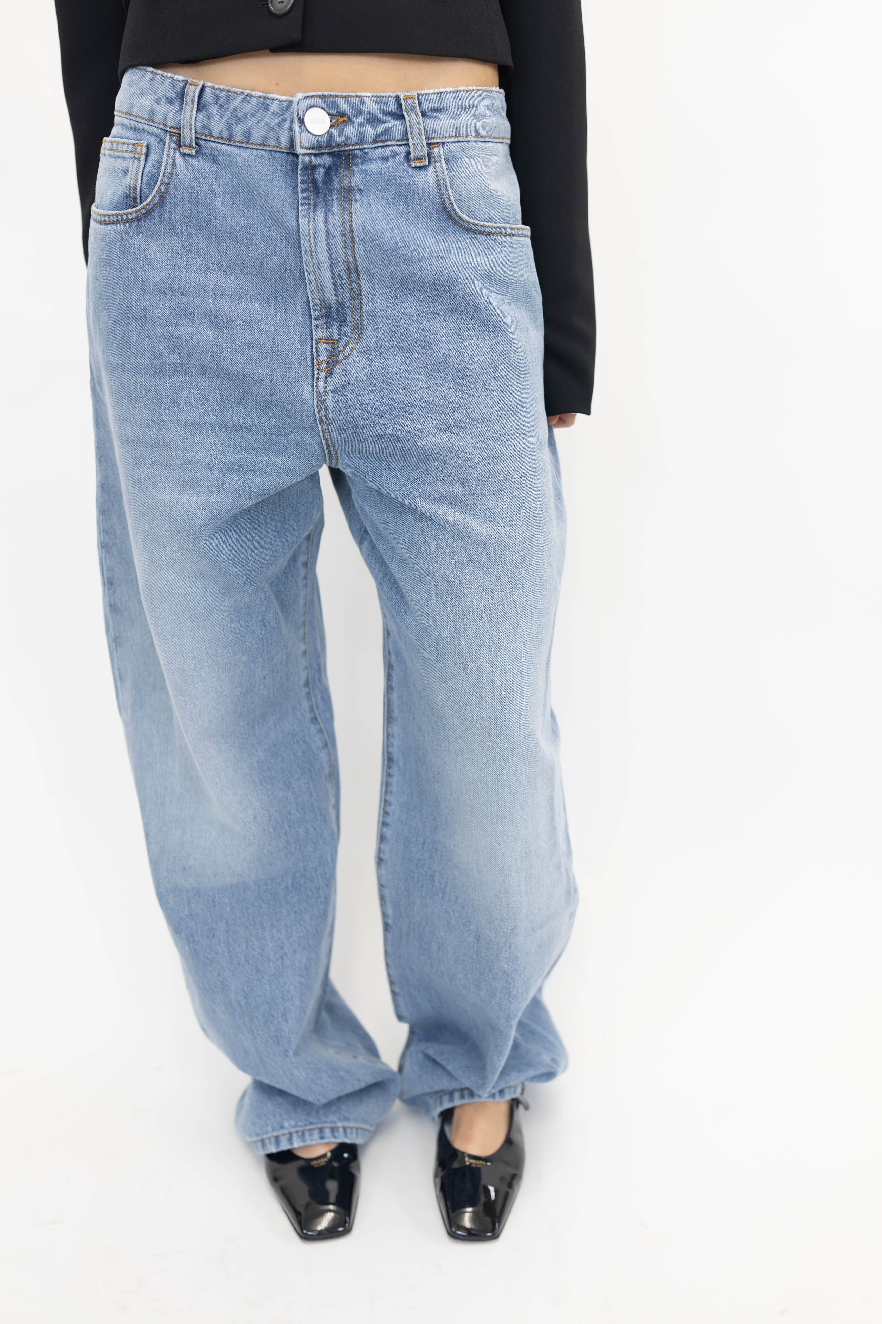 BRUUN SIGNATURE BAGGY DENIM IN CLASSIC BLUE JEANS ROHE