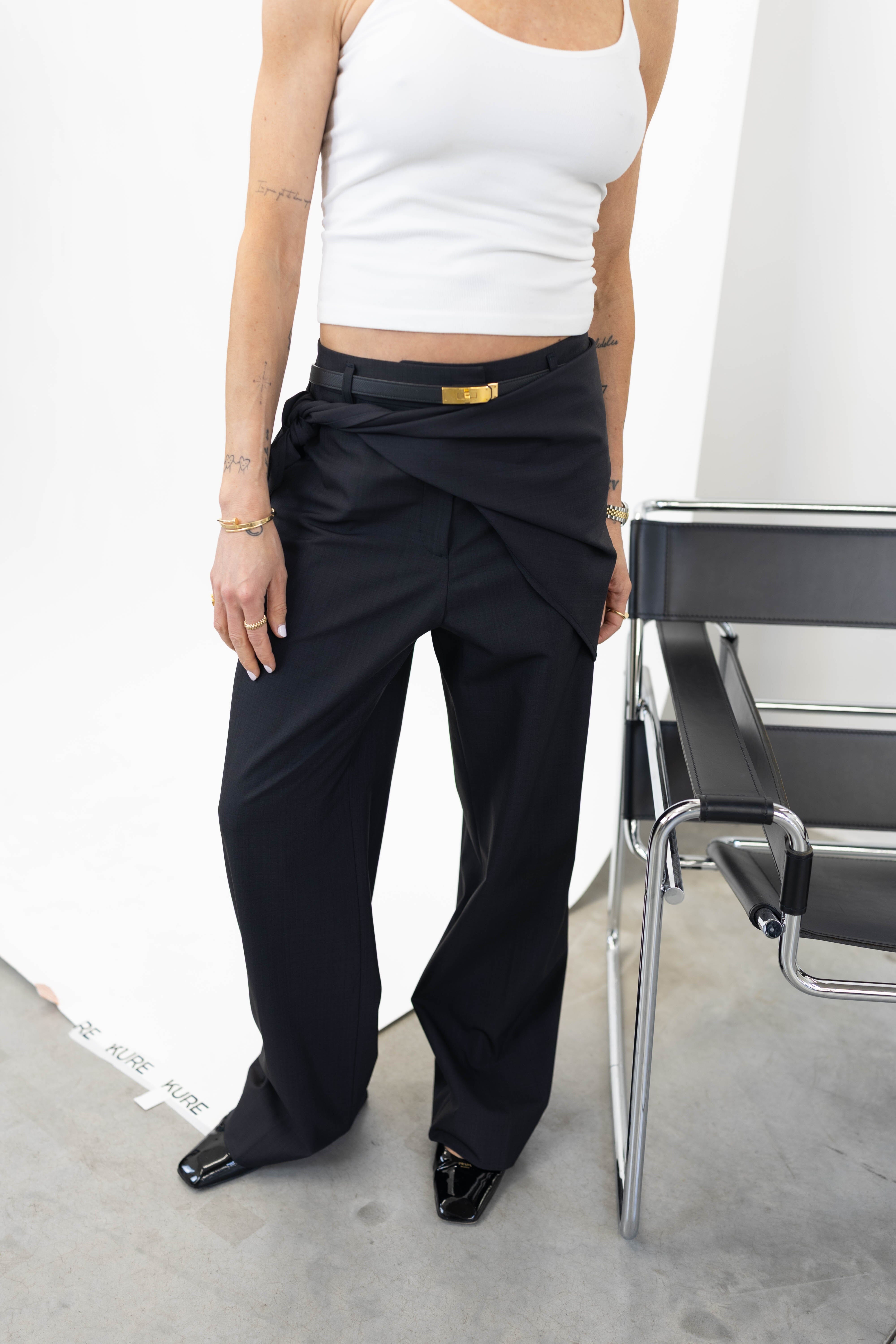 IVANO MID WAIST PANTS IN BLACK PANTS HERSKIND