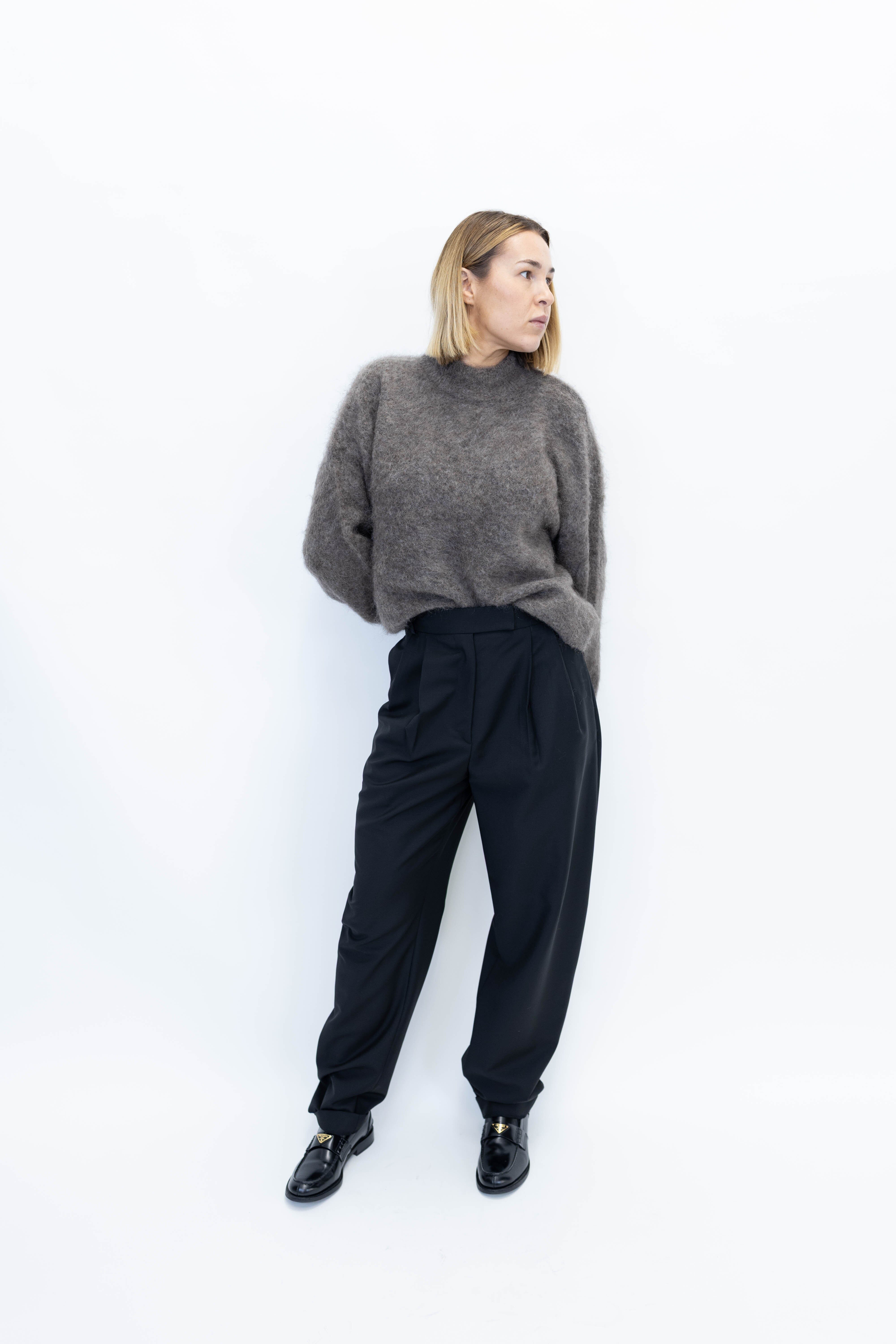 ROUND LEG SHAPED TAILORED TROUSERS PANTS ROHE