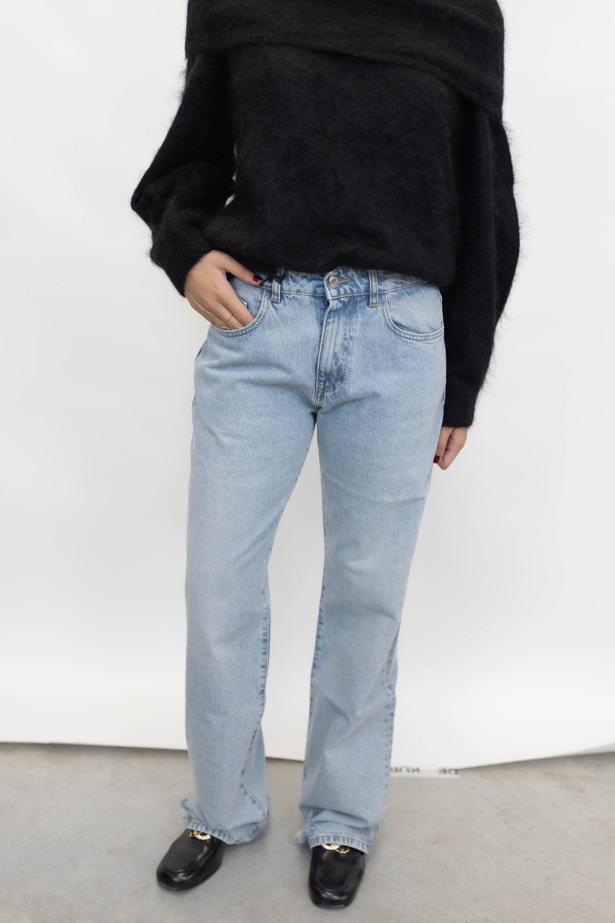IRIS JEANS IN SKY BLUE JEANS ICON DENIM