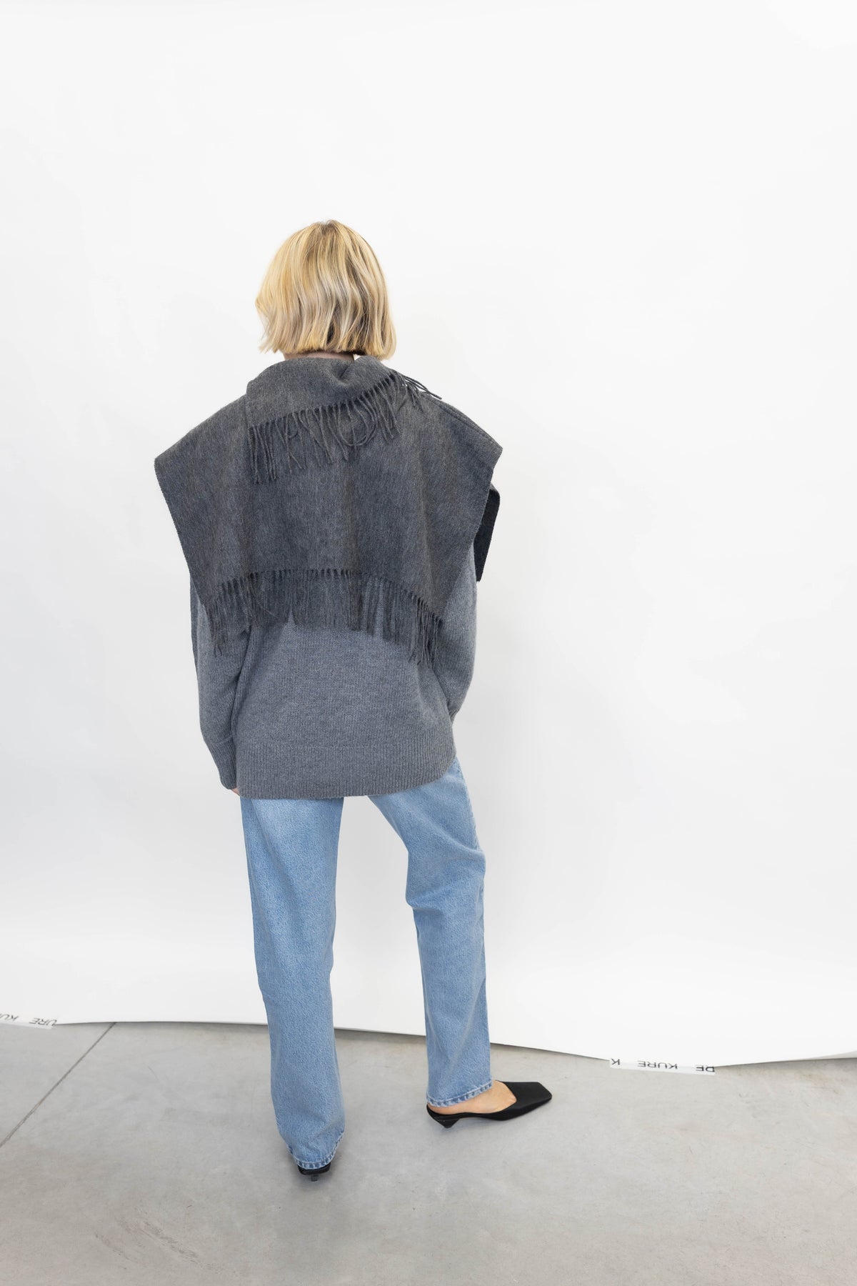 TURTLA SCARF IN GREY SCARF BY MALENE BIRGER
