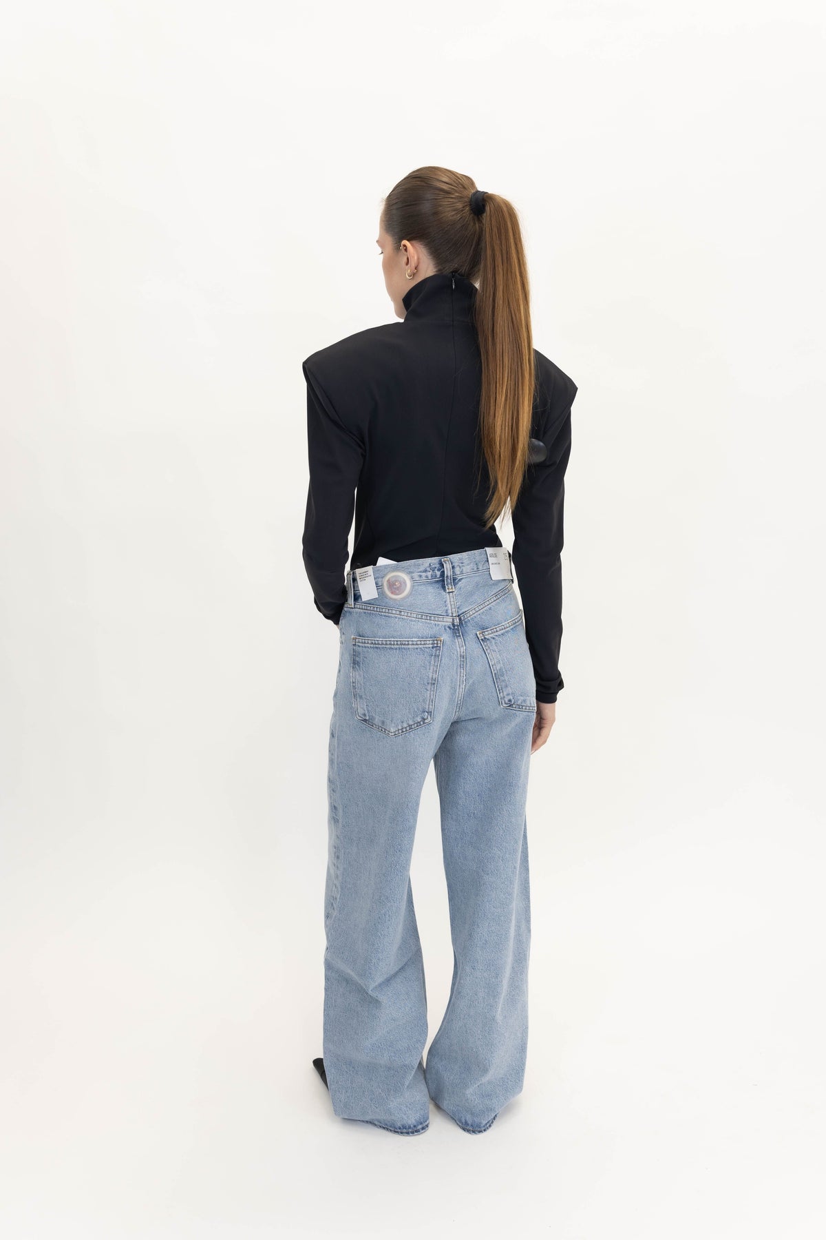 LOW CURVE JEANS IN FORCE JEANS AGOLDE