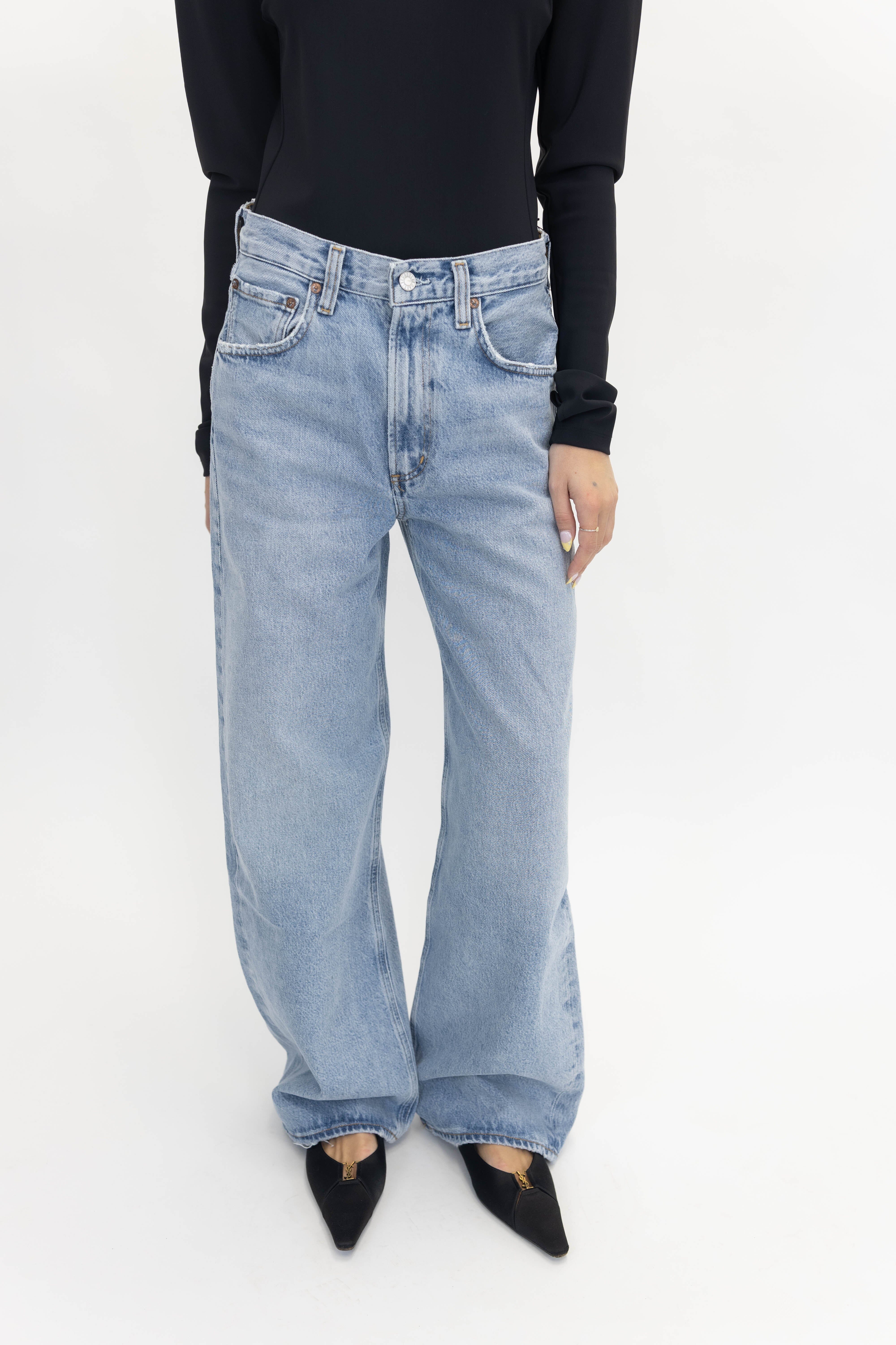 LOW CURVE JEANS IN FORCE JEANS AGOLDE
