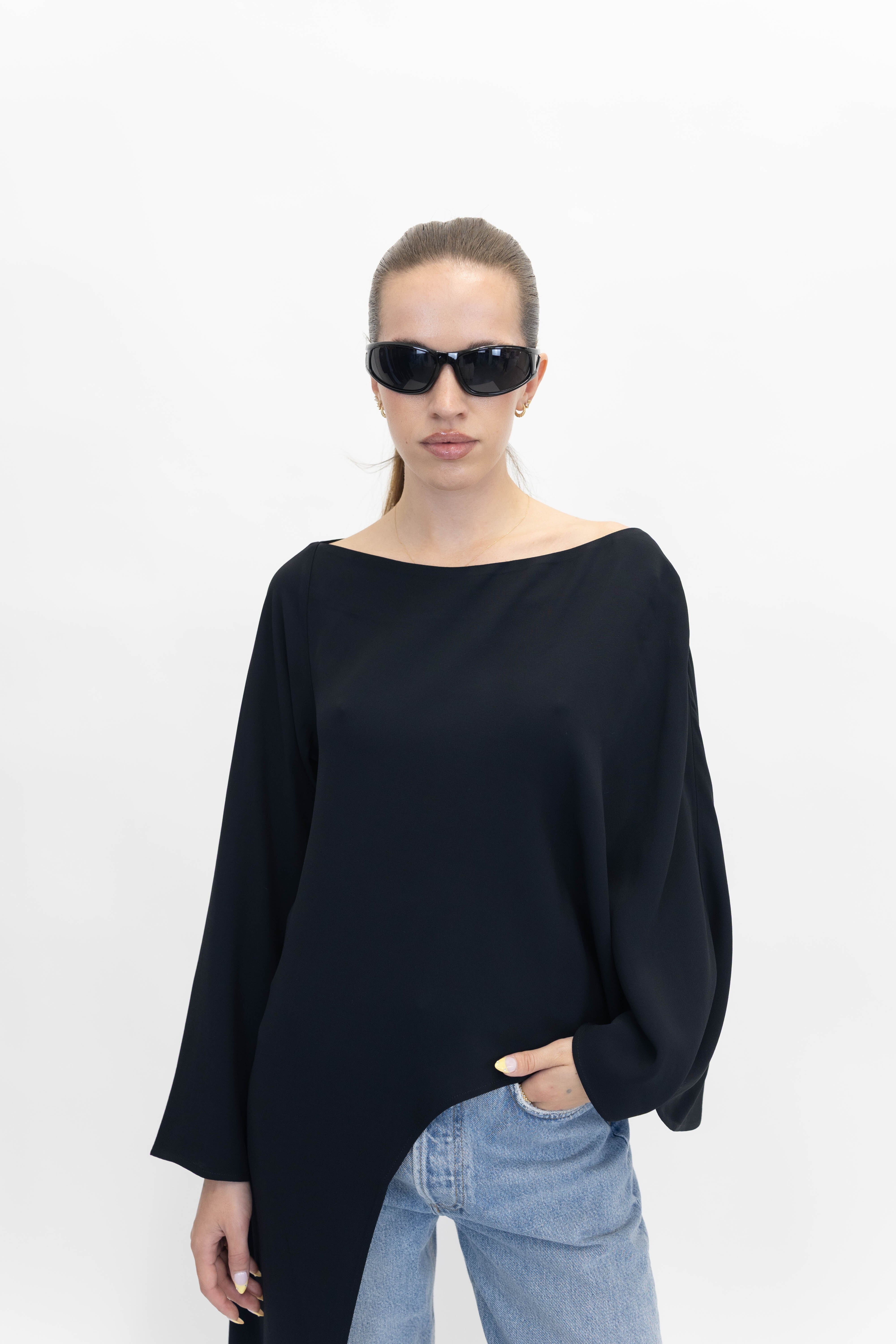 MIA BLOUSE IN BLACK TOP HERSKIND