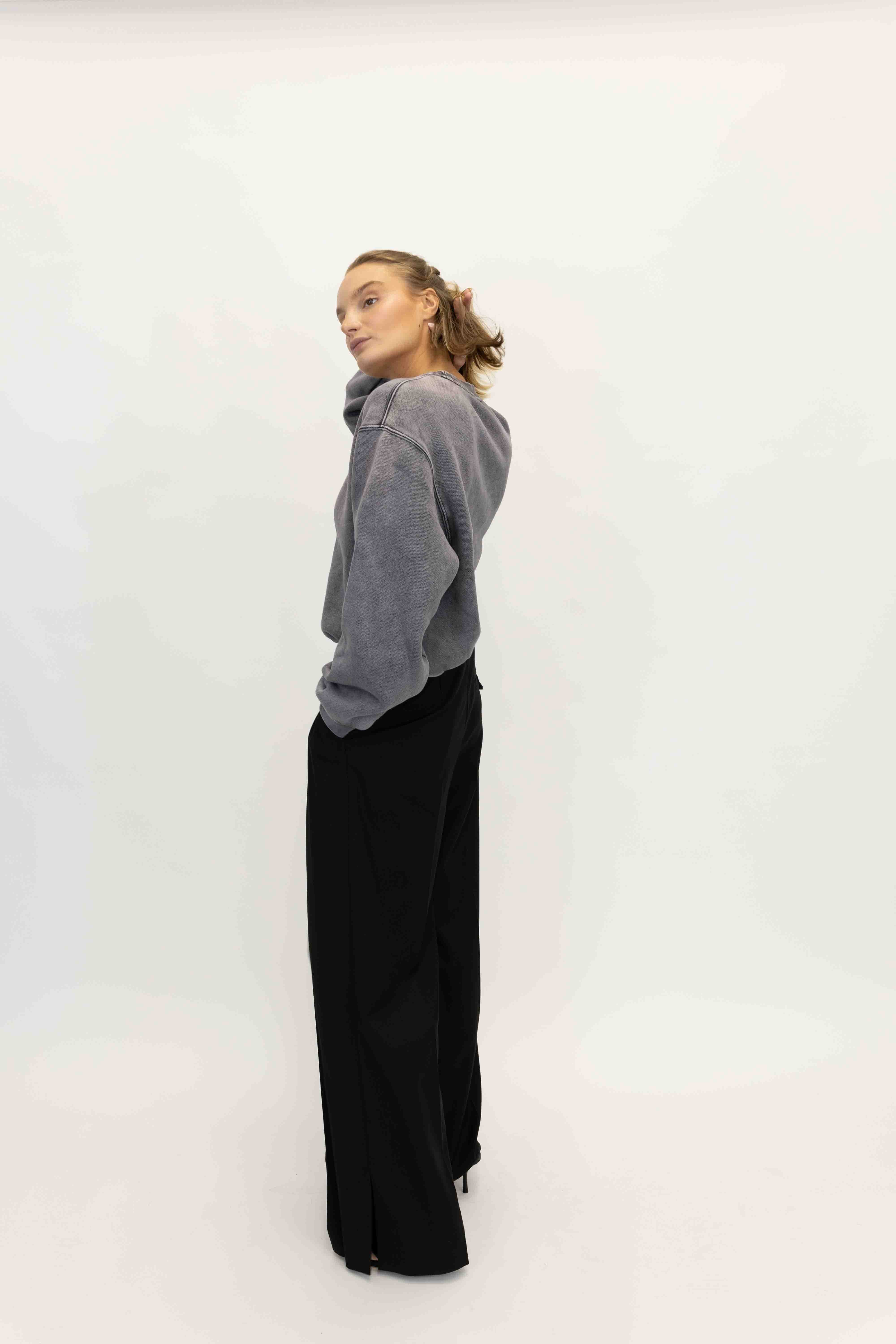 ESSENTIAL TERRY CREW SWEATSHIRT W/ PUFFPAINT LOGO IN WASHED GRANITE SWEATSHIRT ALEXANDER WANG