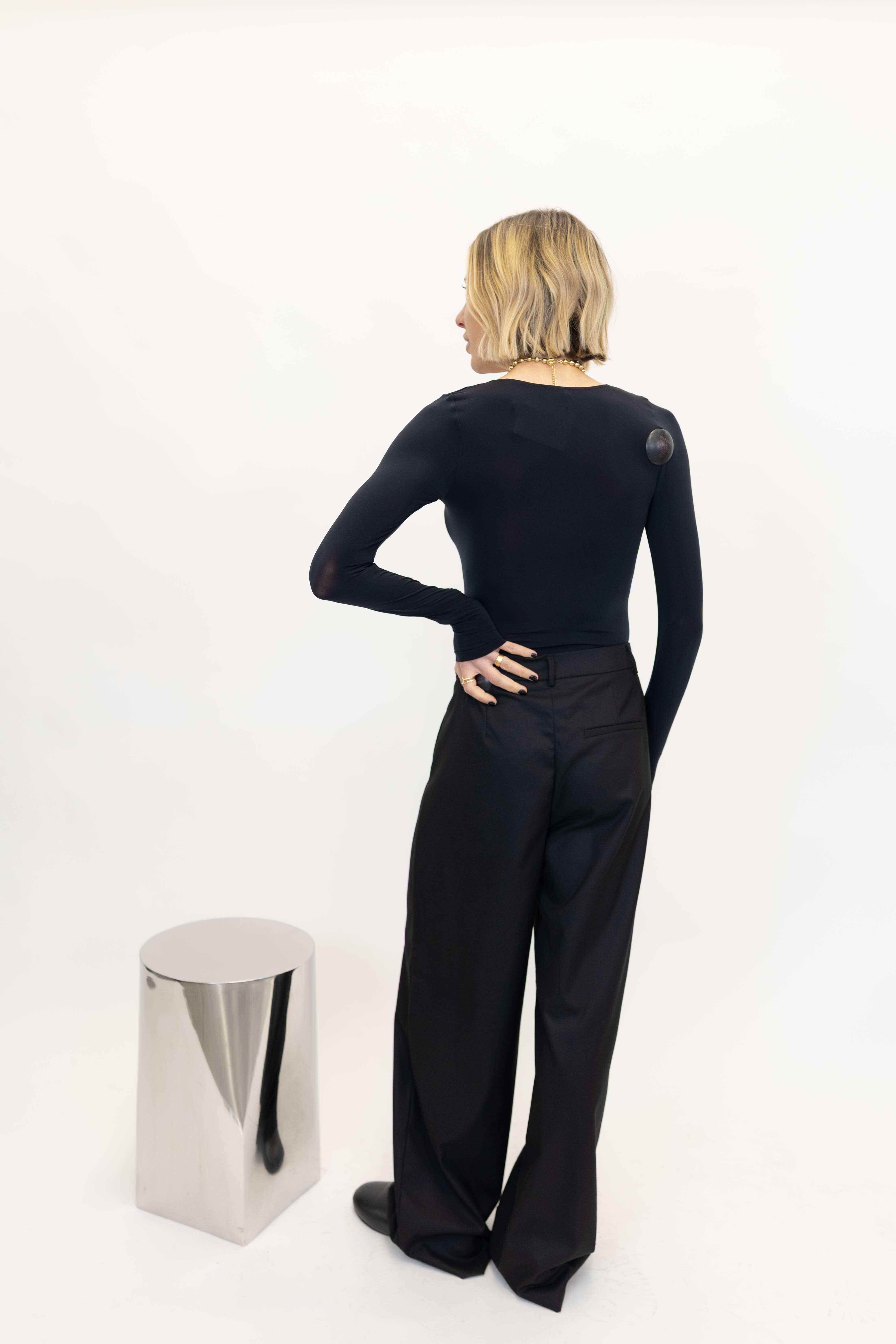 BUENOS AIRES STRING BODY BLACK BODY WOLFORD