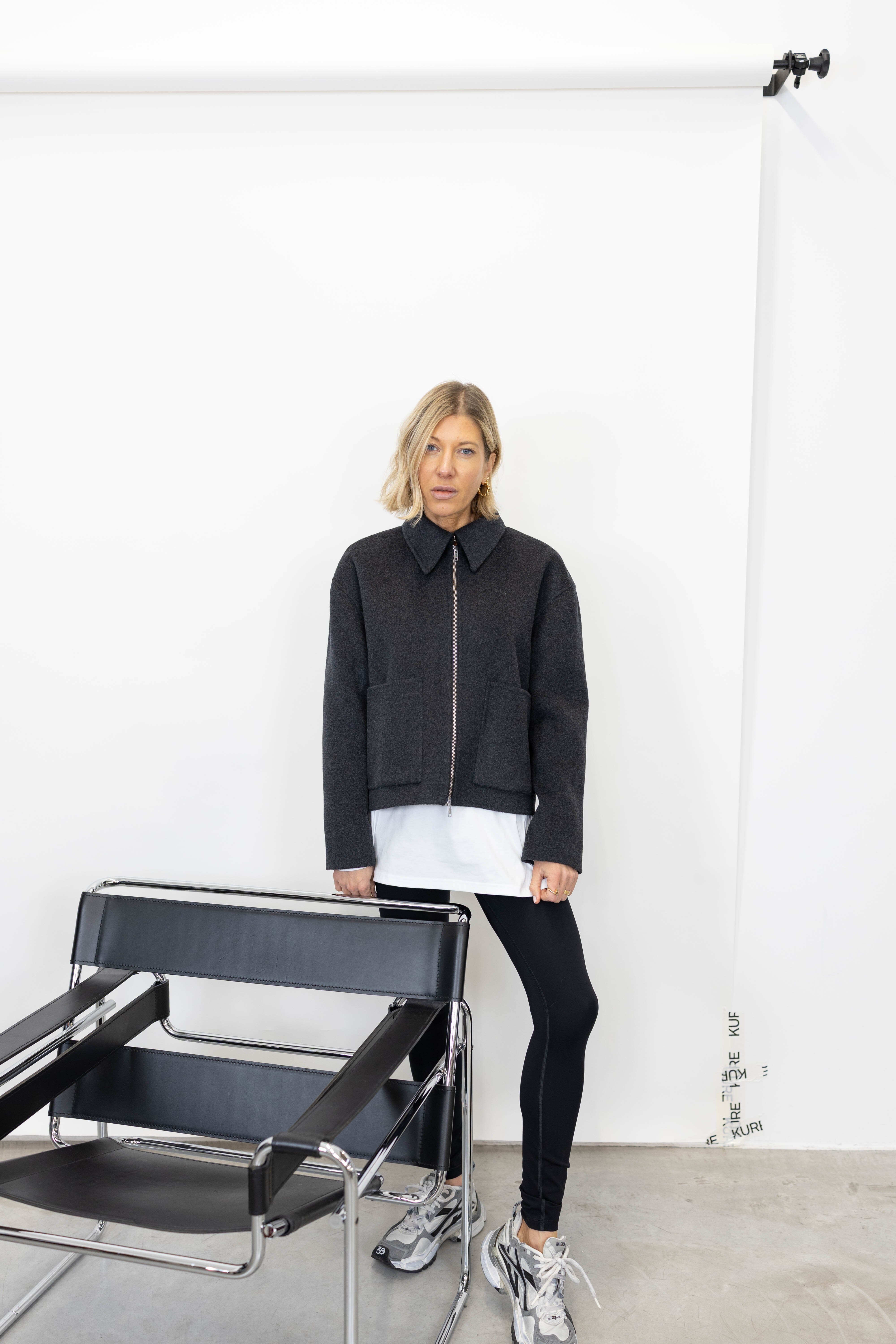 COLLINS JACKET IN DARK GREY JACKET HERSKIND