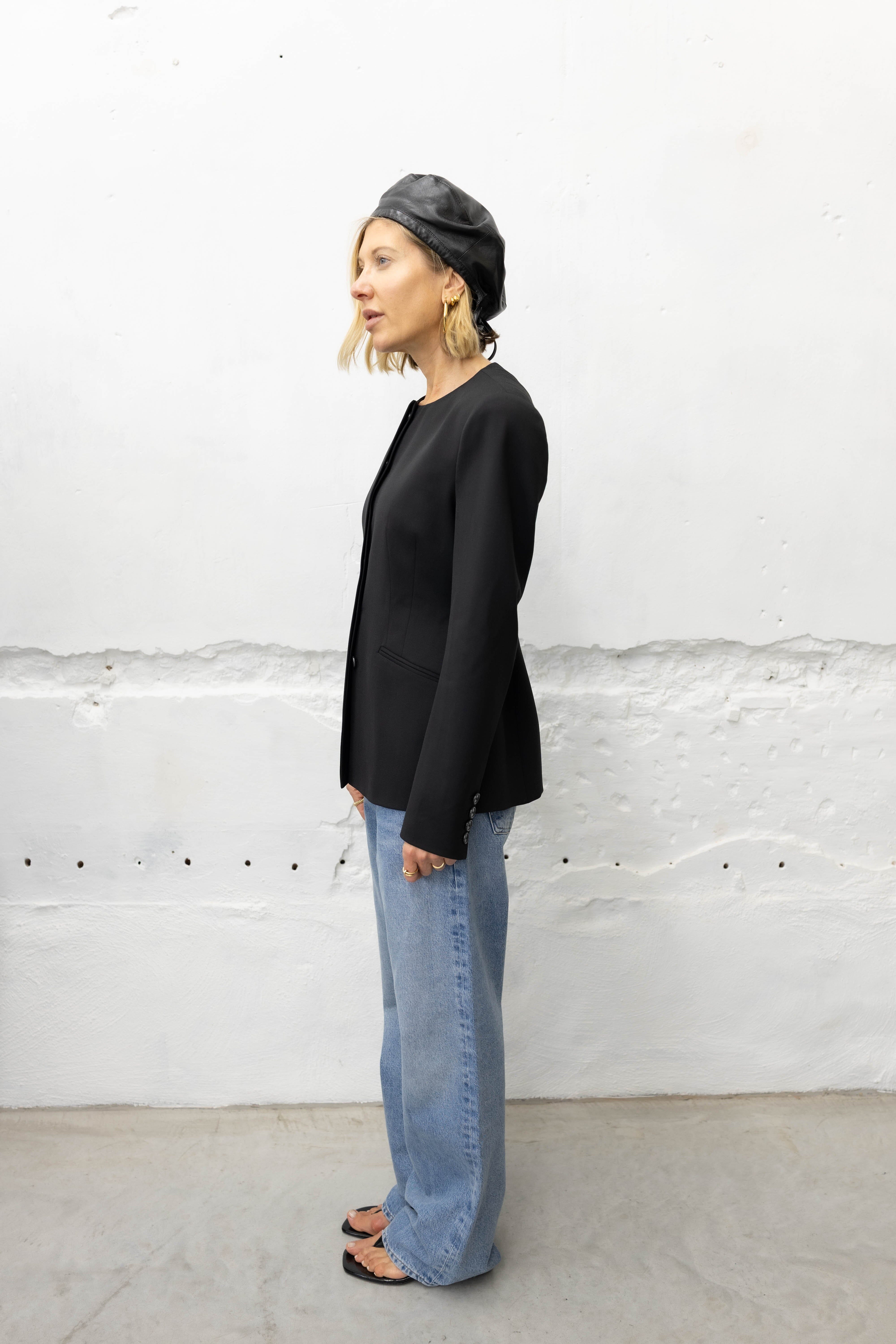 MELANIE 90’S JACKET IN BLACK JACKET THE ANDAMANE