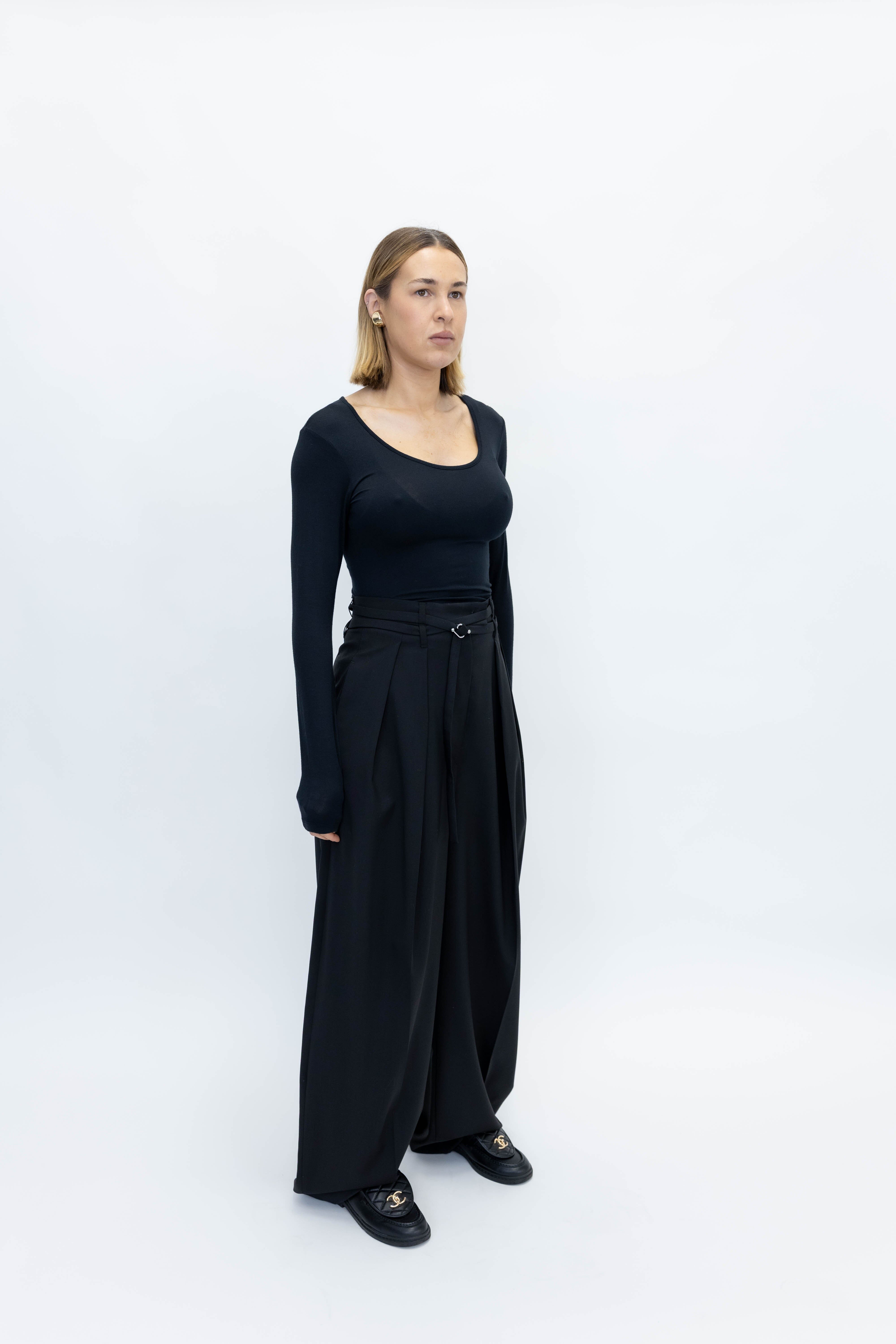 DAMY LS TEE IN BLACK T-SHIRT GESTUZ