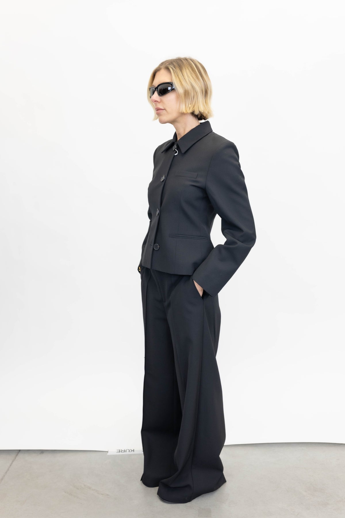 ELA BLAZER IN BLACK BLAZER WON HUNDRED