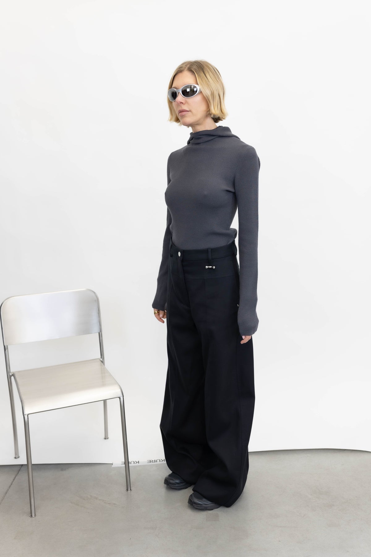 GELATINA TROUSERS IN BLACK PANTS .