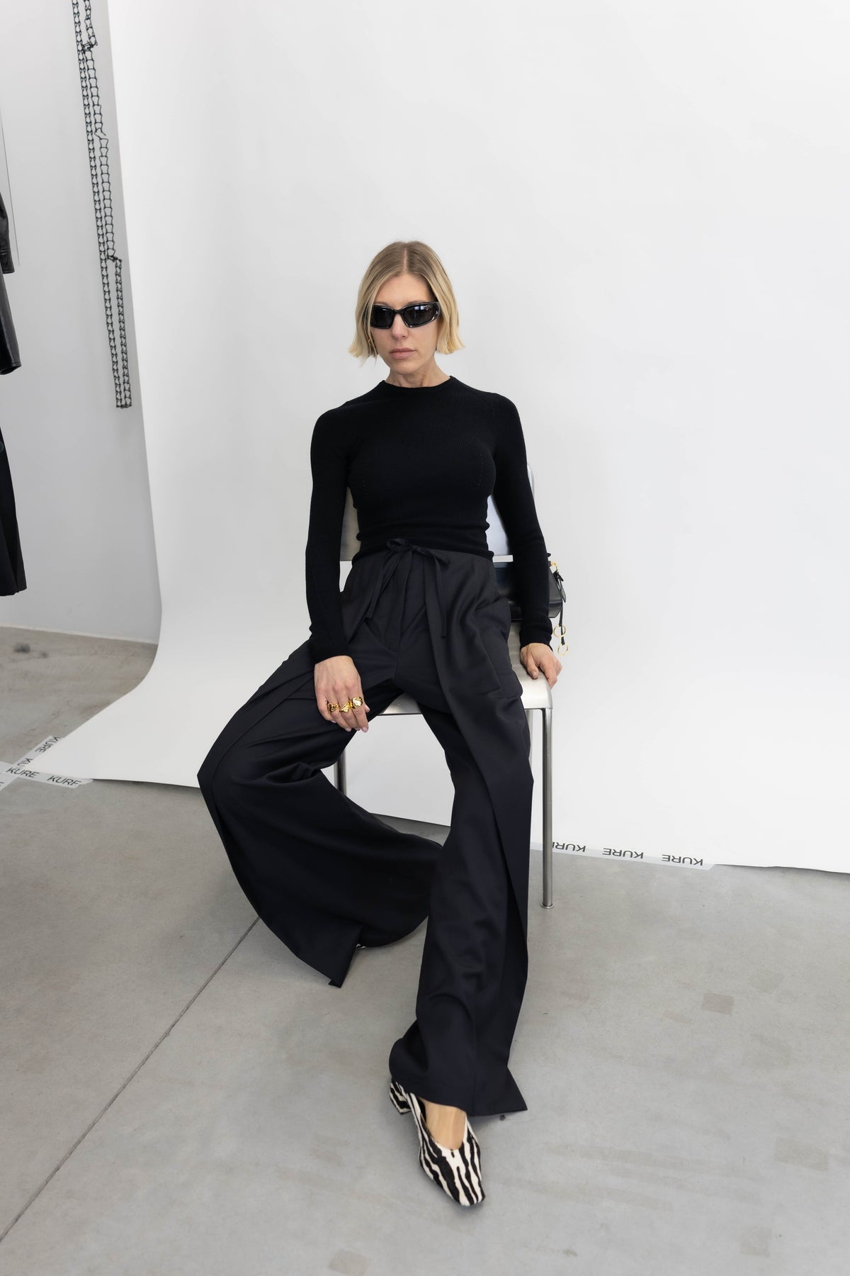 CAMIL KNIT BLOUSE IN BLACK KNIT HERSKIND