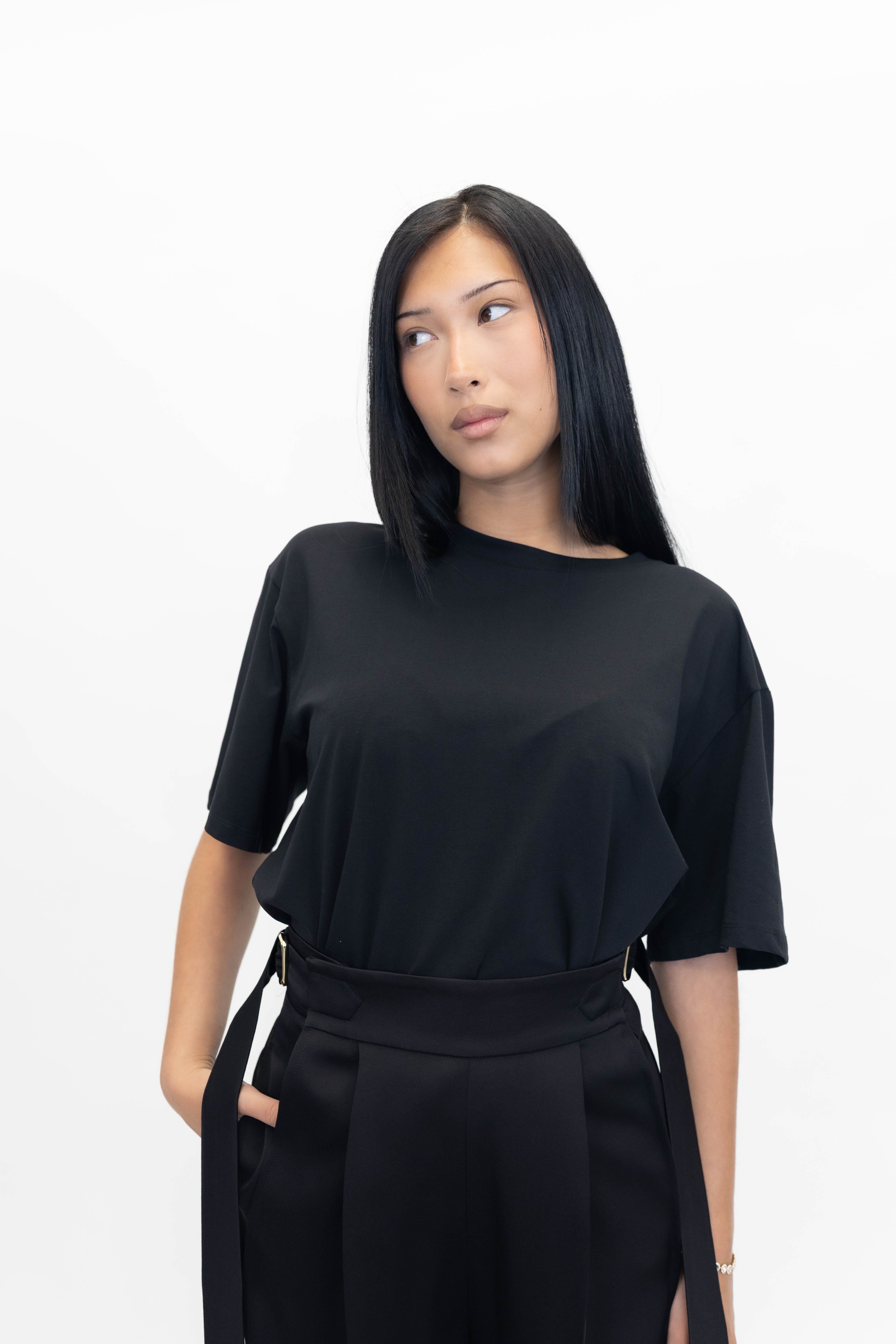 TIMA SS TEE IN BLACK TEE GESTUZ