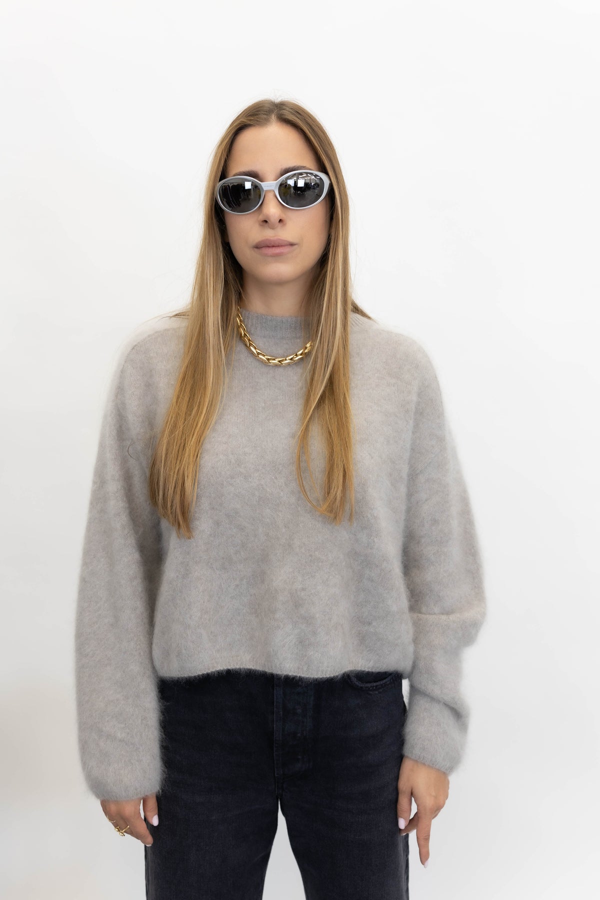 BRUSHED CREWNECK IN GREIGE KNIT SOFT GOAT