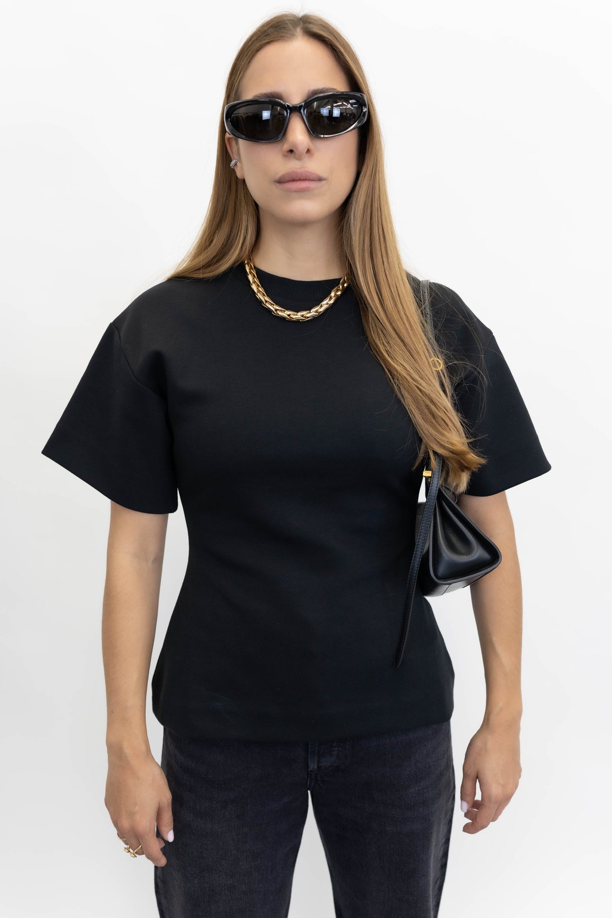 SCULPTED T-SHIRT IN BLACK T-SHIRT LA PISCINE